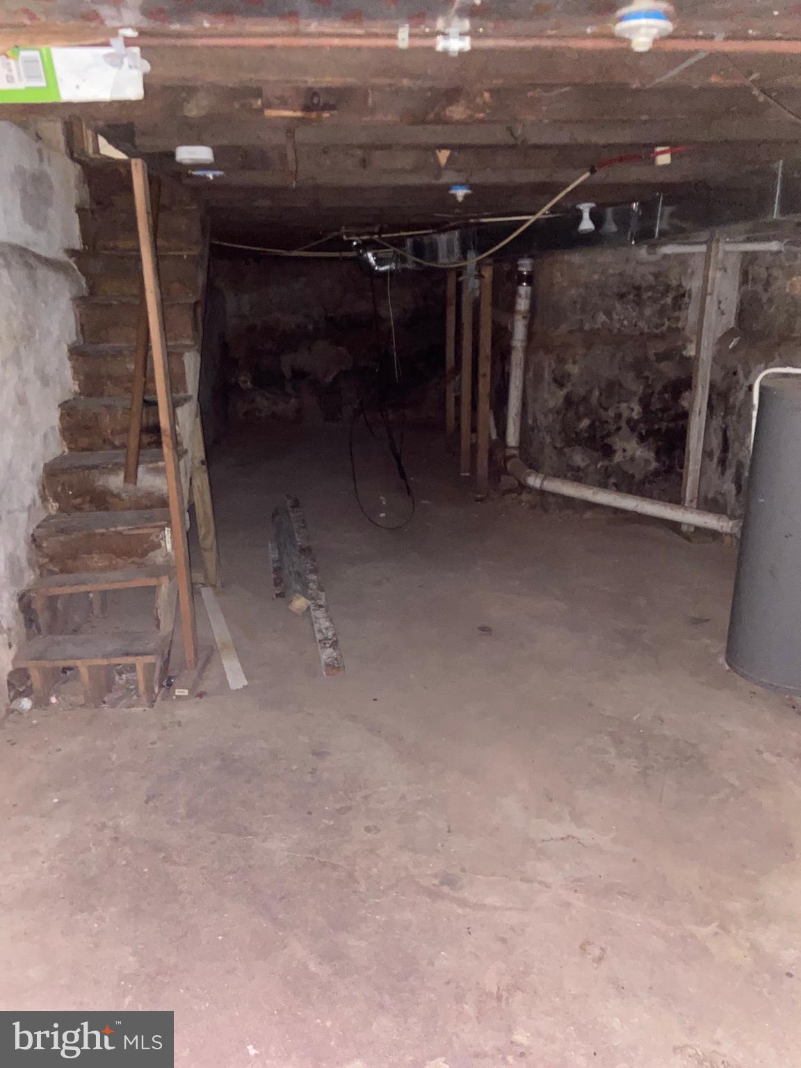 KENSINGTON - Residential Lease