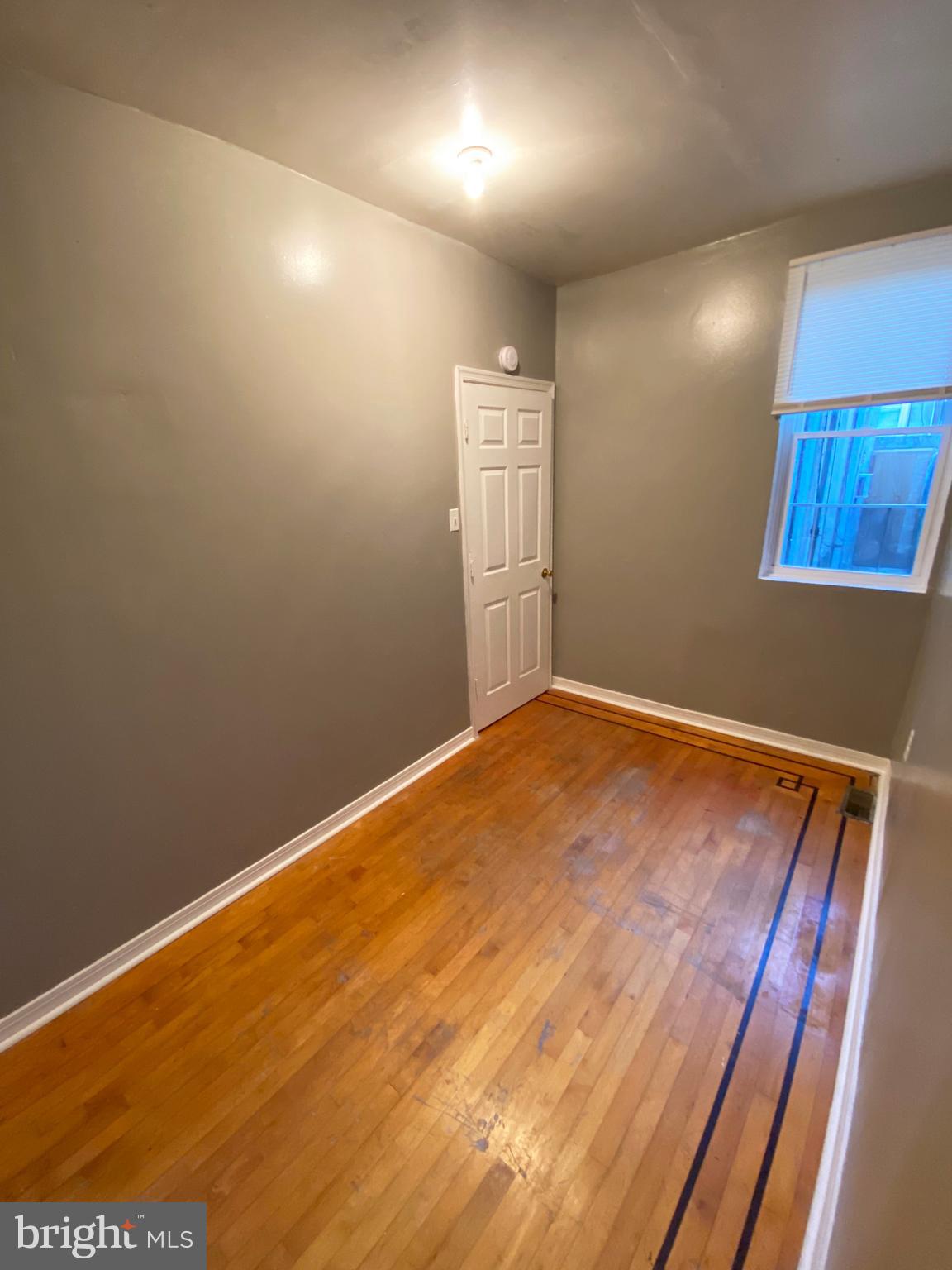 KENSINGTON - Residential Lease