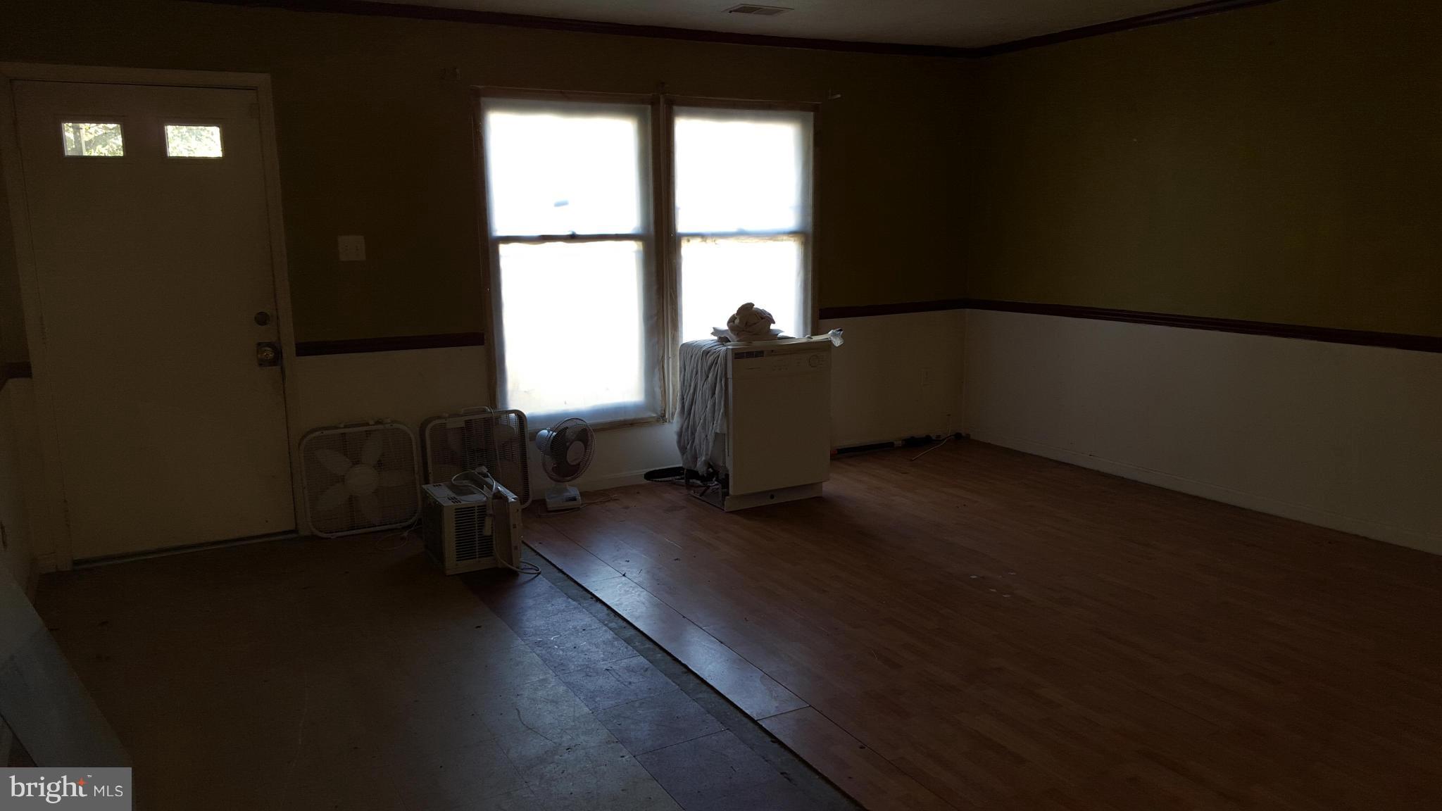 WAVERLY VILLAGE - Residential