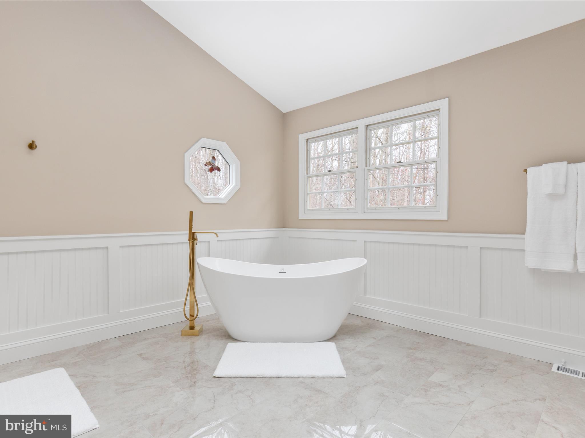 CLIFTON - Residential