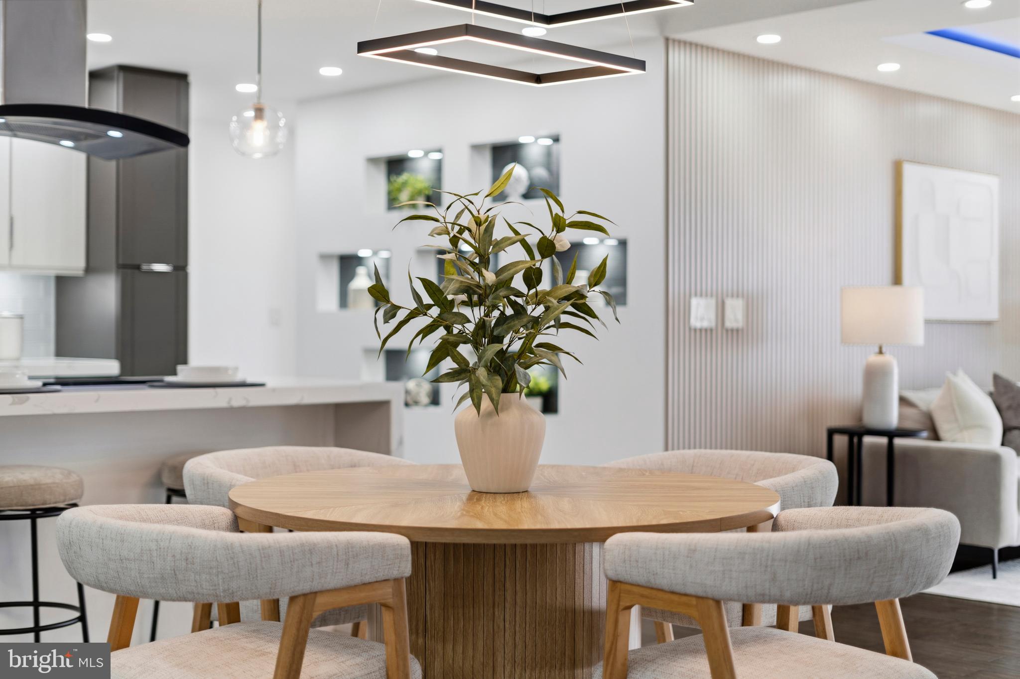 ALEXANDRIA KNOLLS - Residential