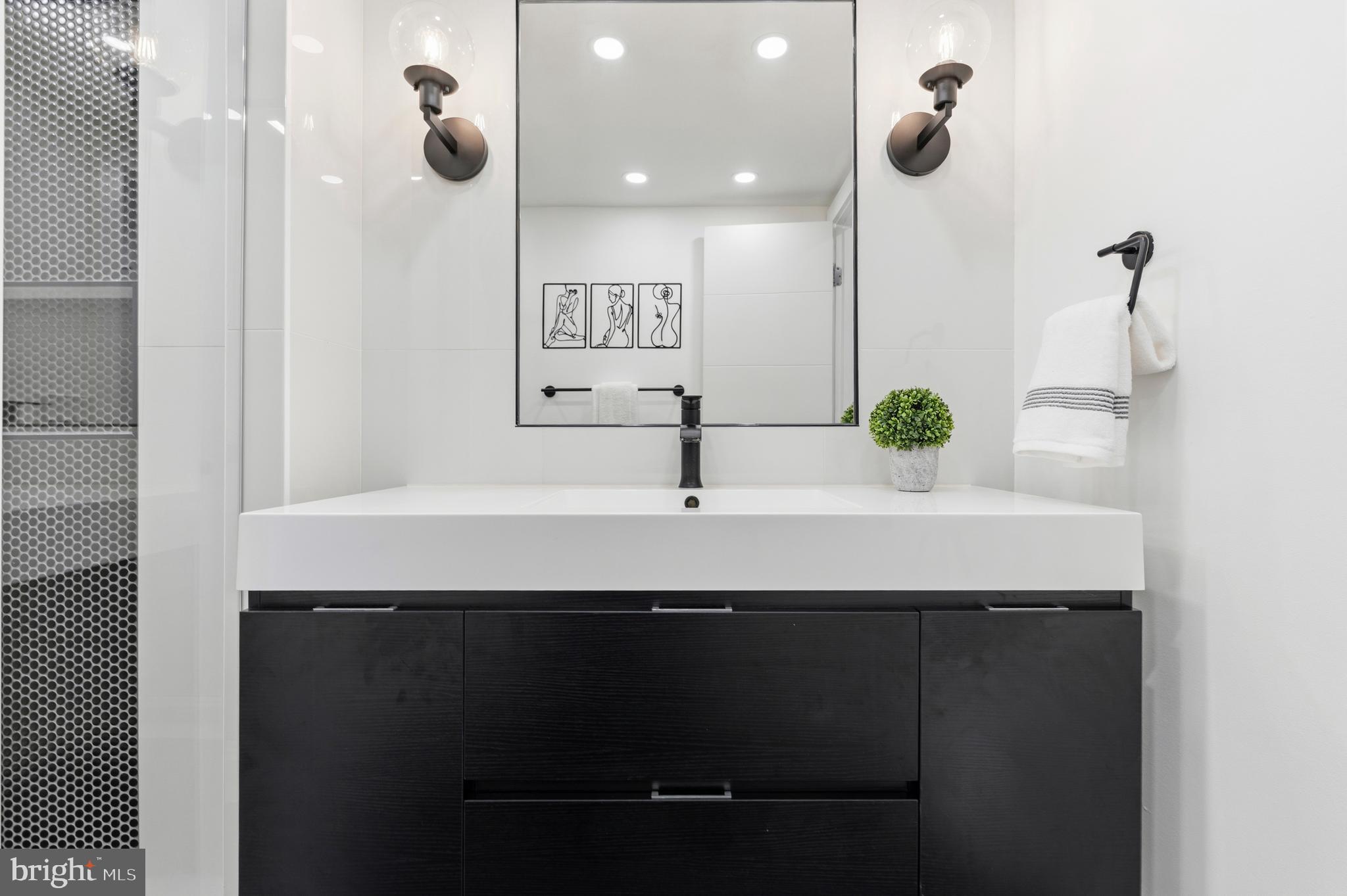 ALEXANDRIA KNOLLS - Residential