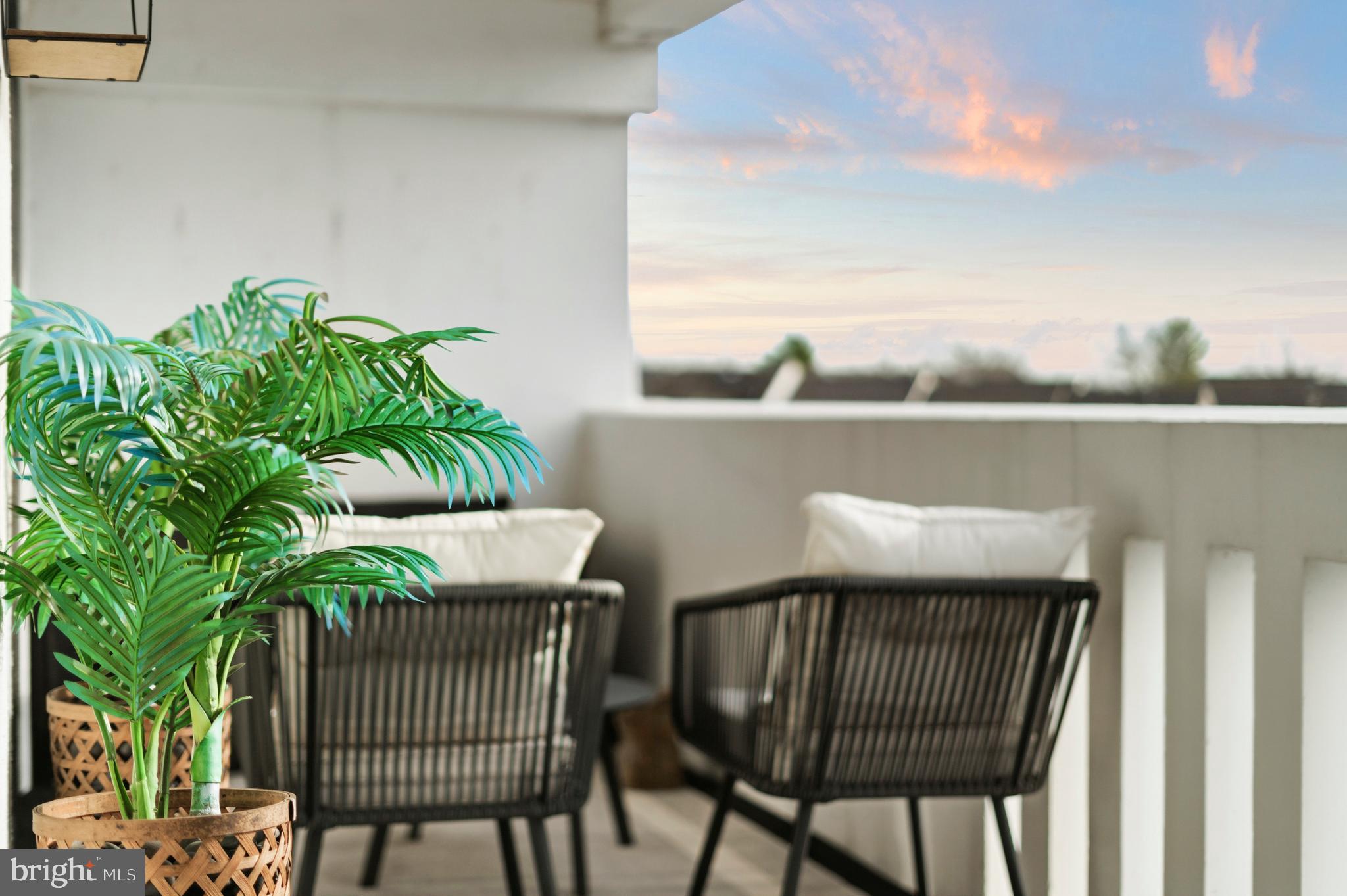 ALEXANDRIA KNOLLS - Residential