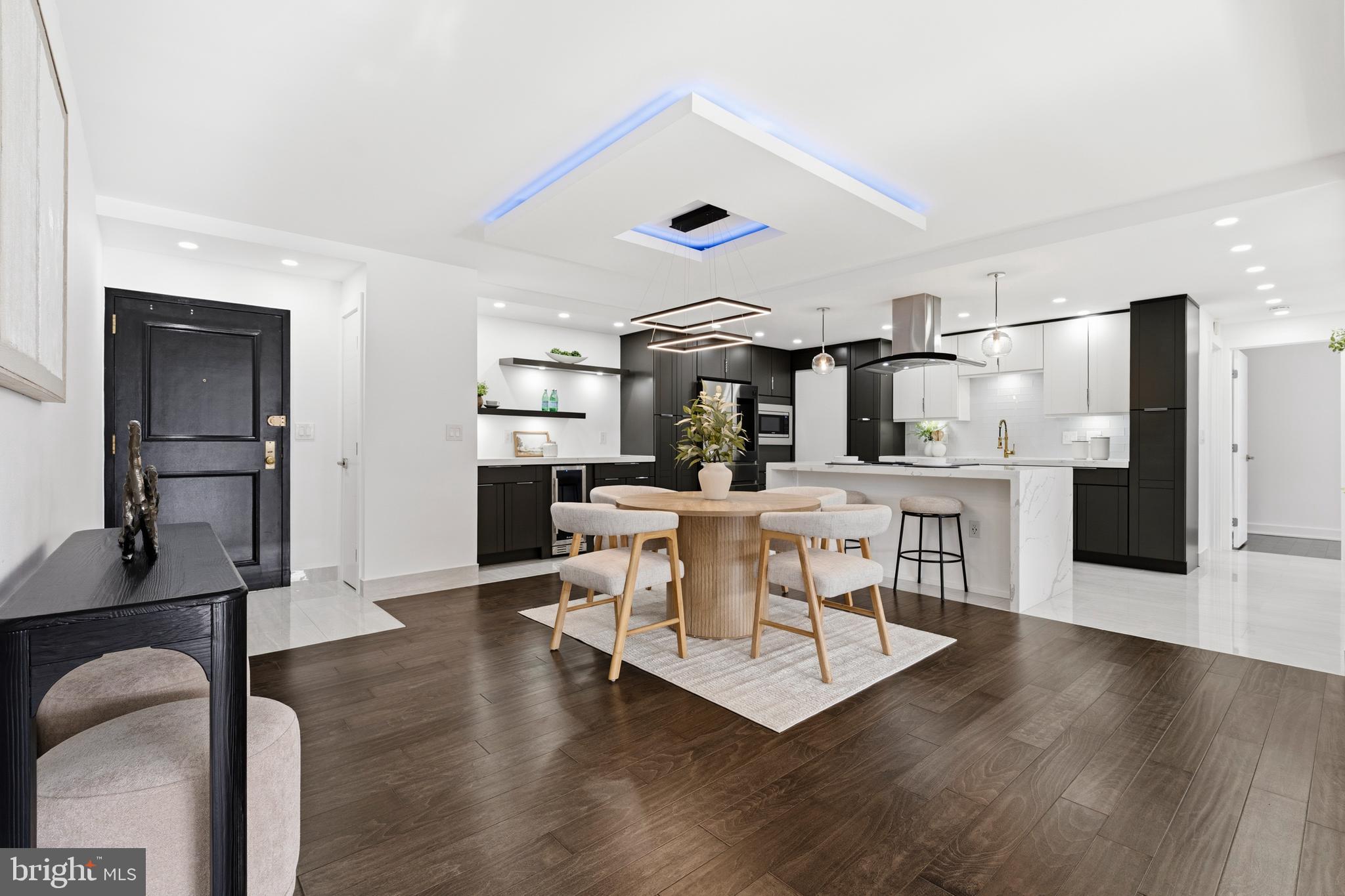 ALEXANDRIA KNOLLS - Residential