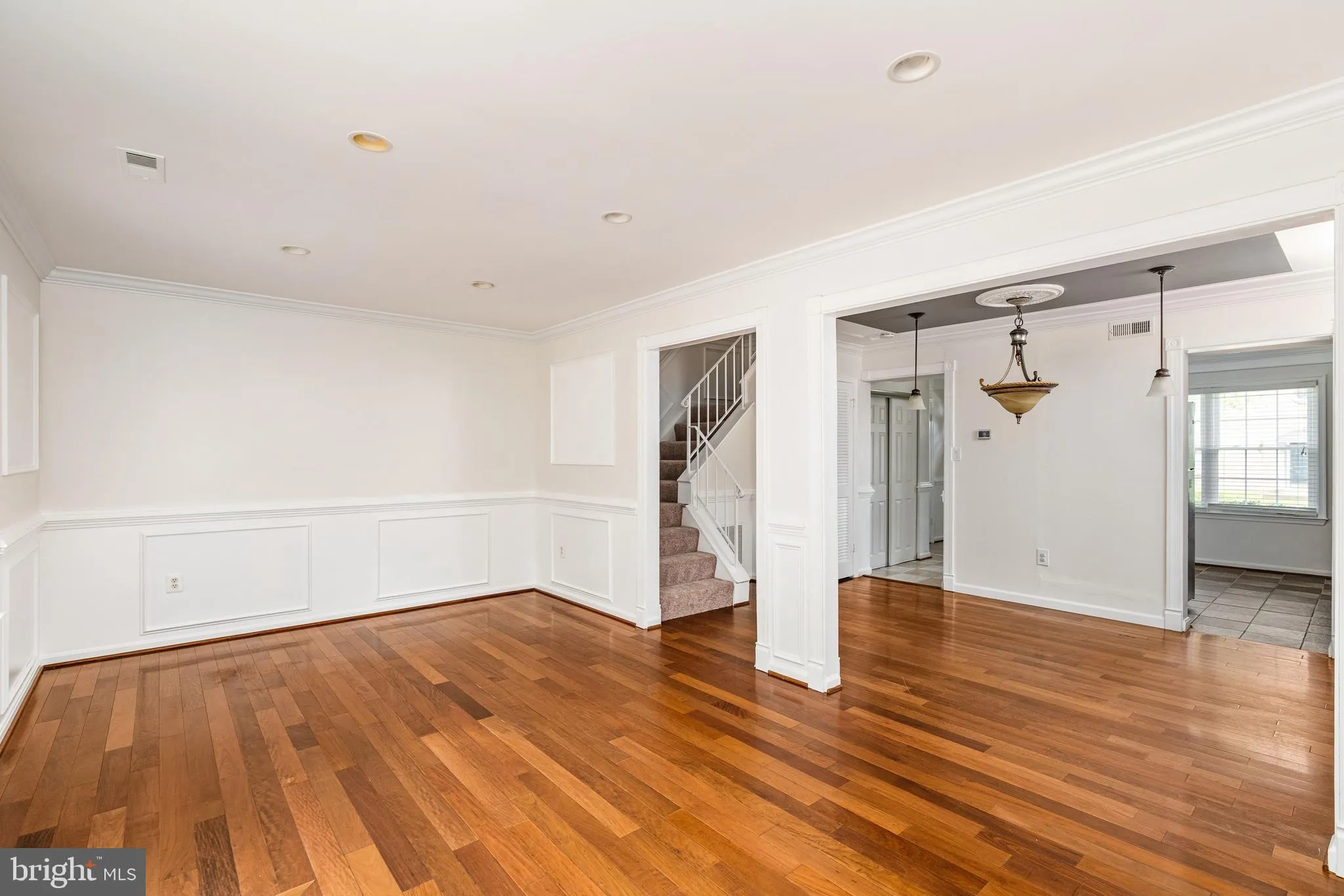 Woodbridge, Virginia 22193, United States, 3 Bedrooms Bedrooms, ,3 BathroomsBathrooms,Residential,Coming Soon,170595