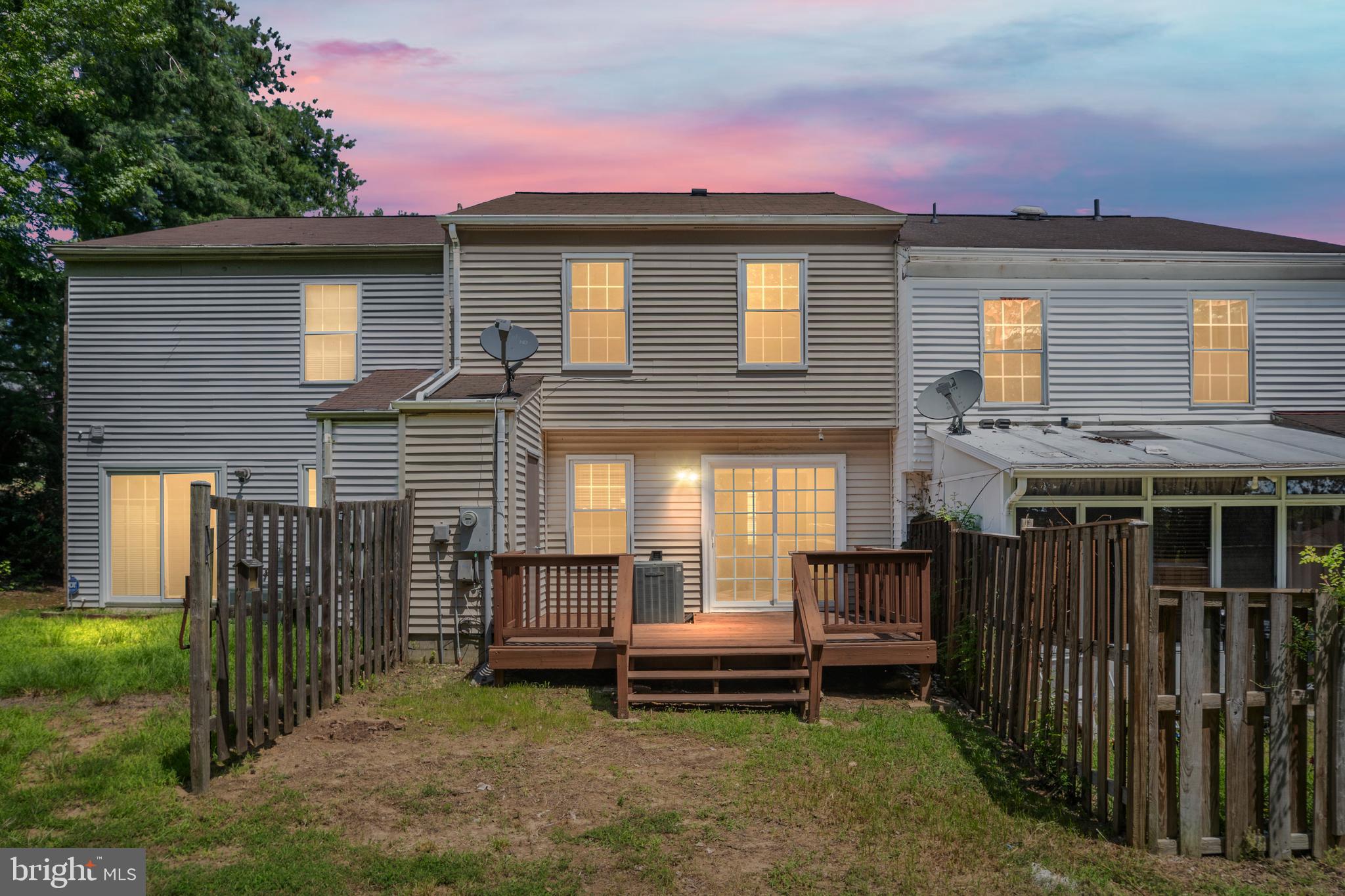 15604 TRAVERSER COURT