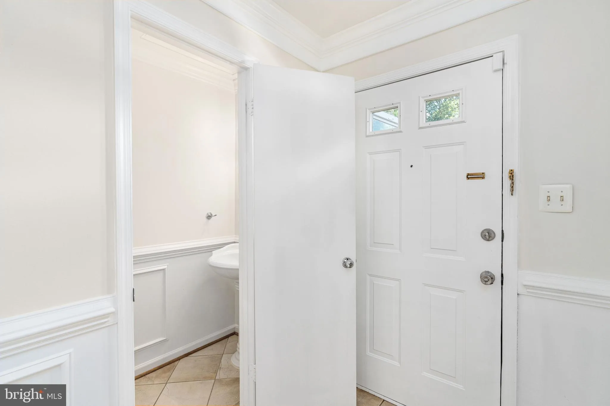 Woodbridge, Virginia 22193, United States, 3 Bedrooms Bedrooms, ,3 BathroomsBathrooms,Residential,Coming Soon,170595