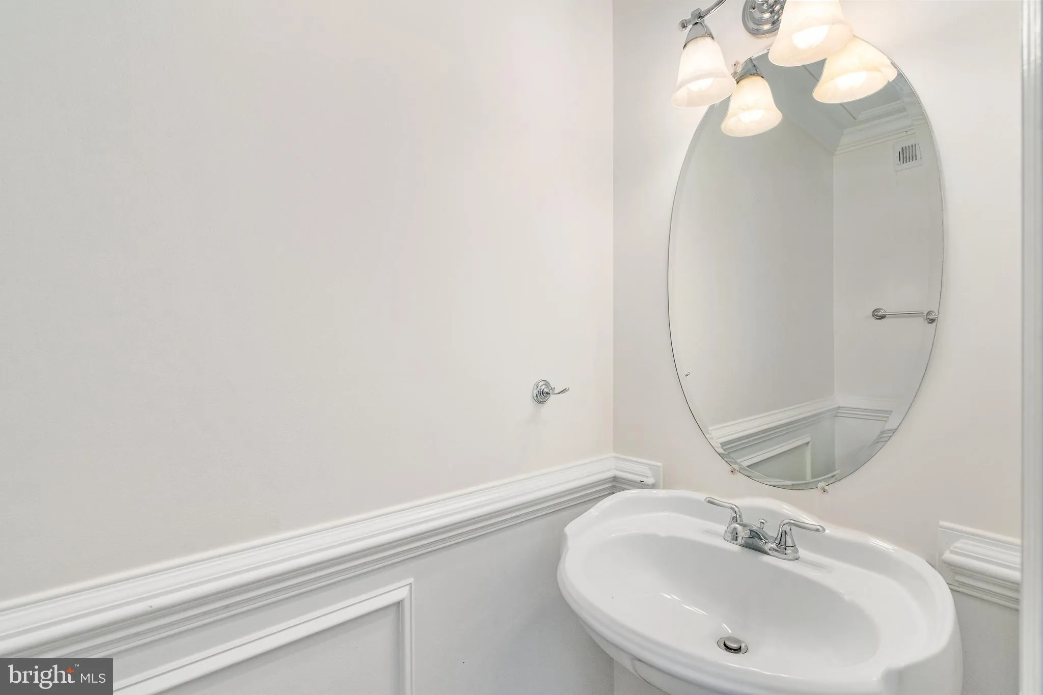 Woodbridge, Virginia 22193, United States, 3 Bedrooms Bedrooms, ,3 BathroomsBathrooms,Residential,Coming Soon,170595