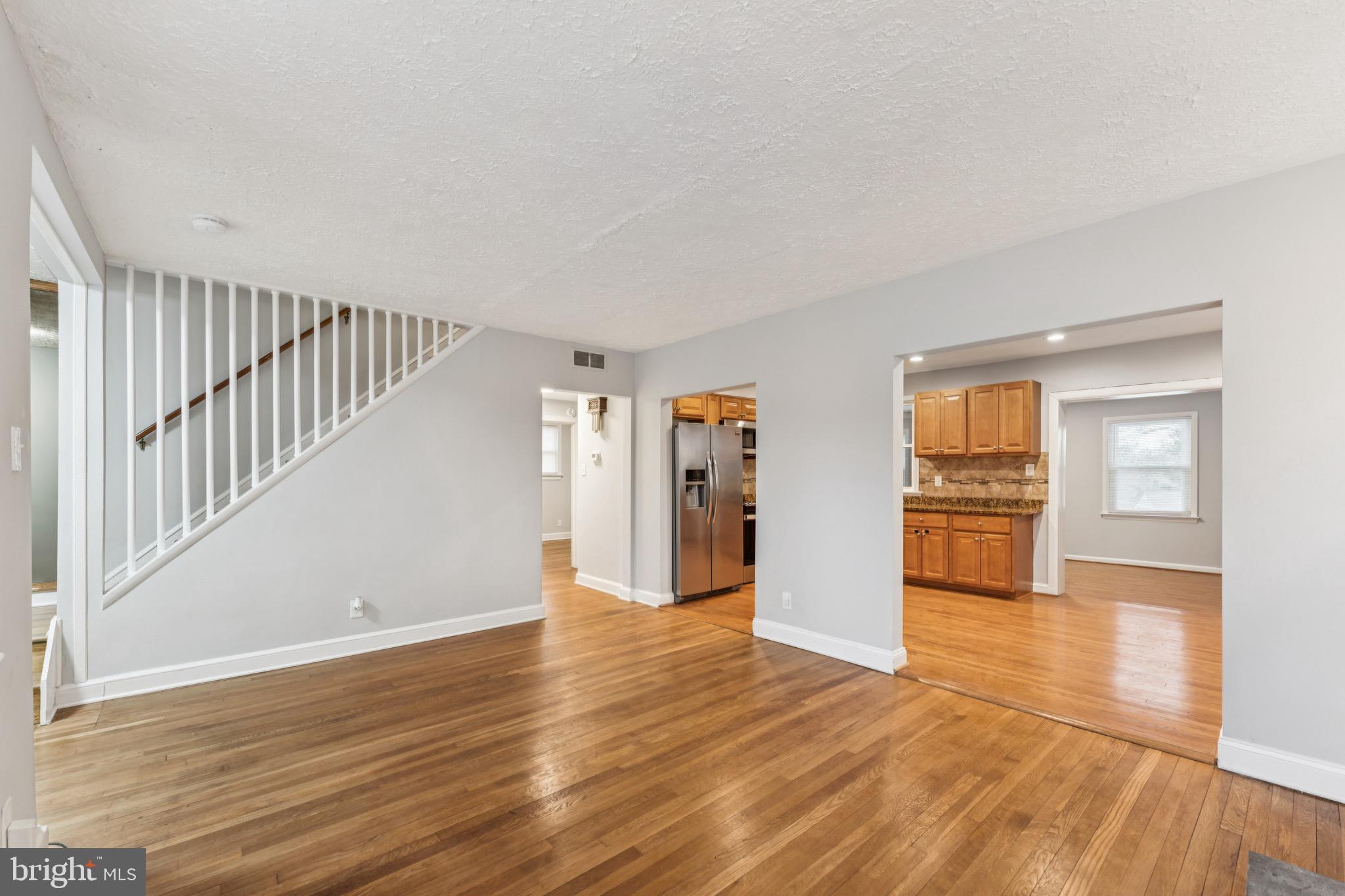 HILLCREST HEIGHTS - Residential Lease