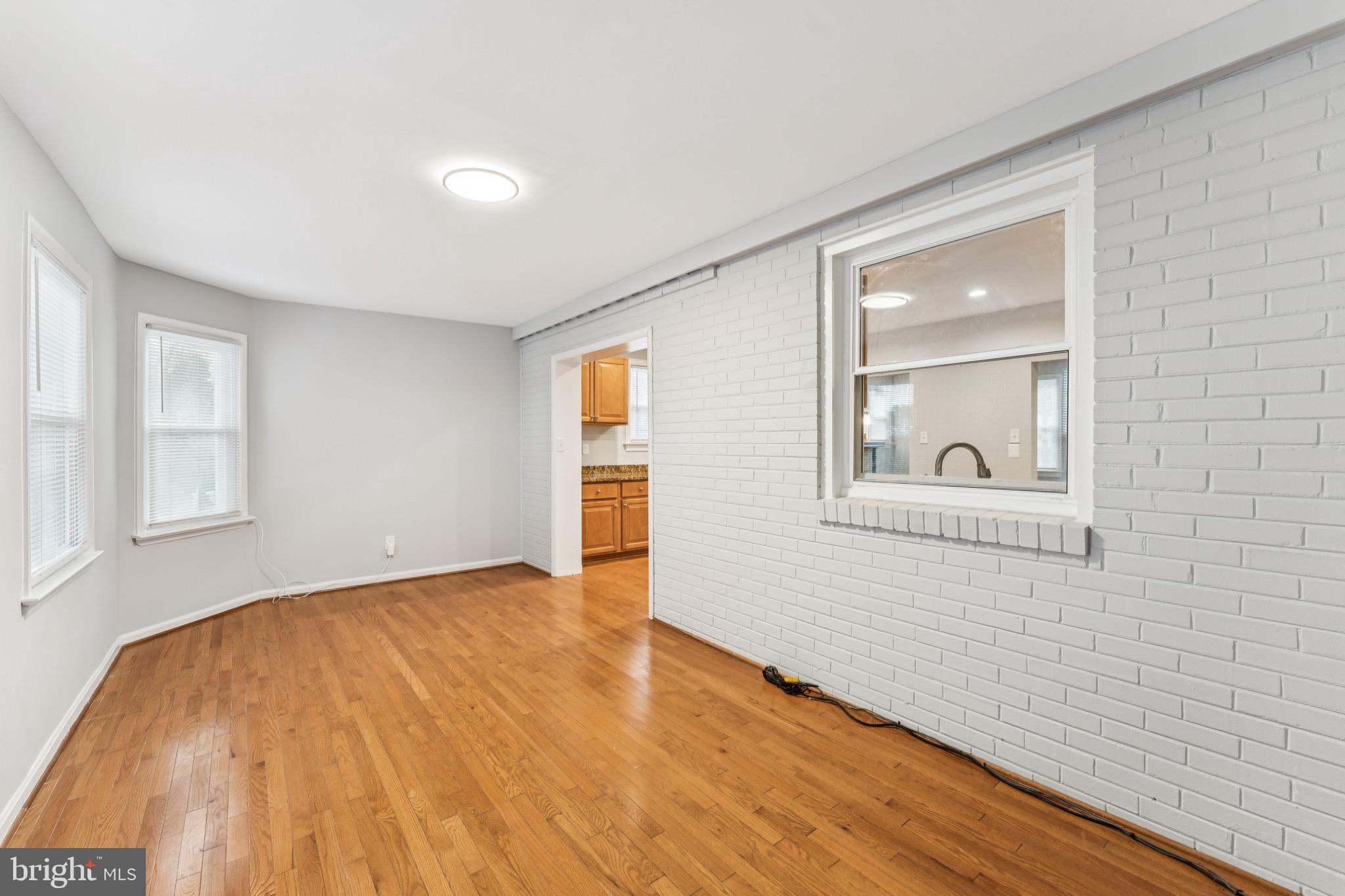 HILLCREST HEIGHTS - Residential Lease