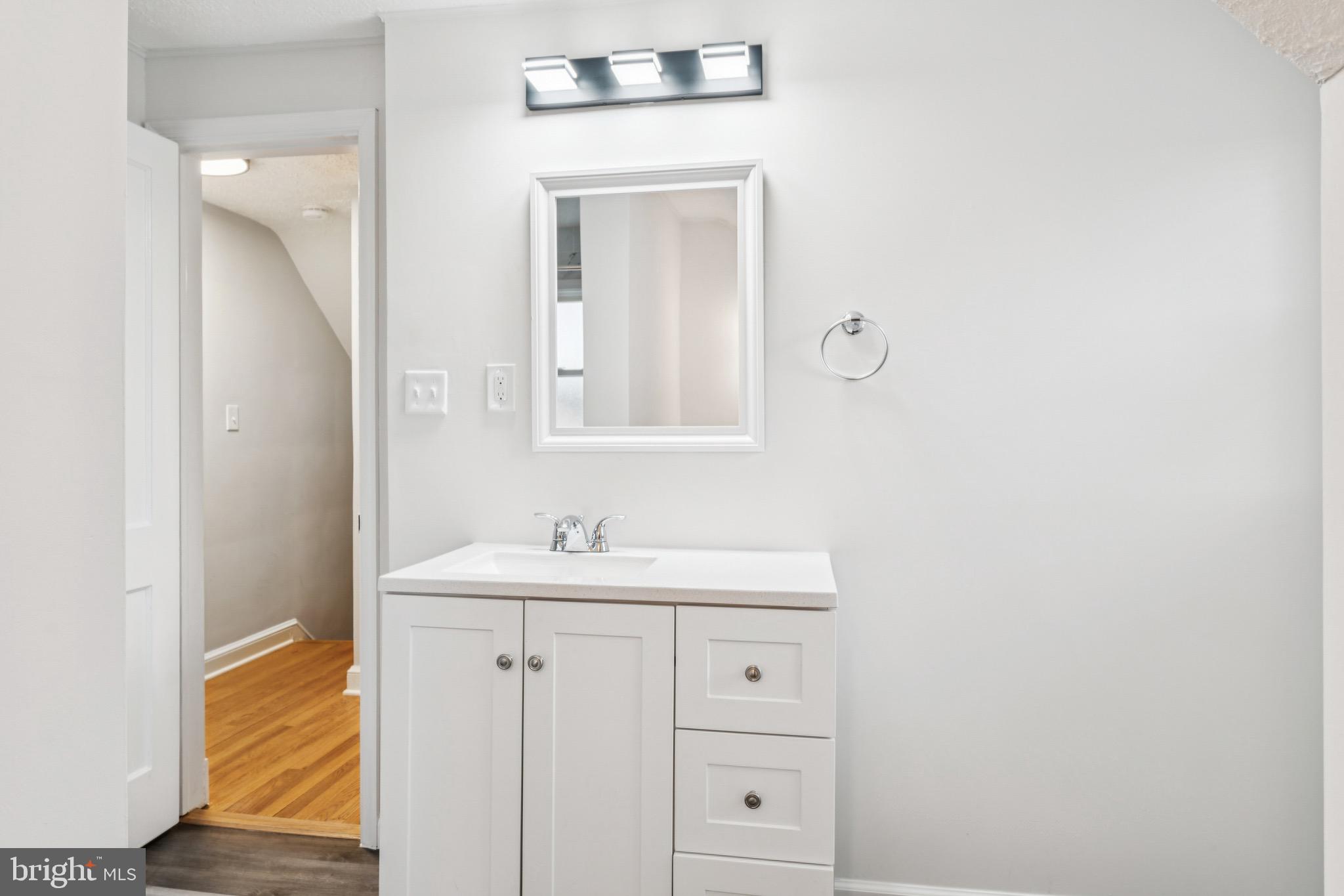 HILLCREST HEIGHTS - Residential Lease