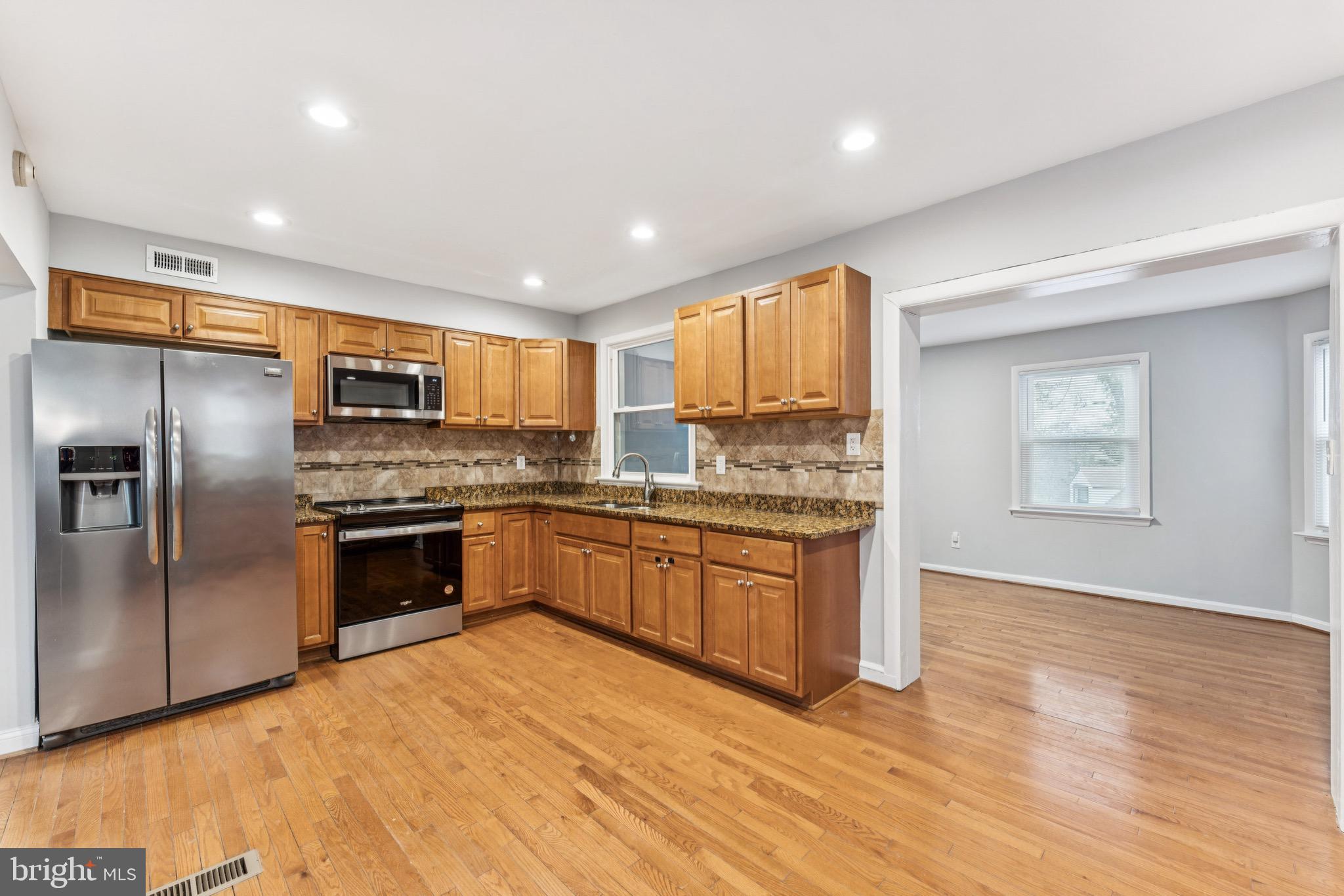 HILLCREST HEIGHTS - Residential Lease