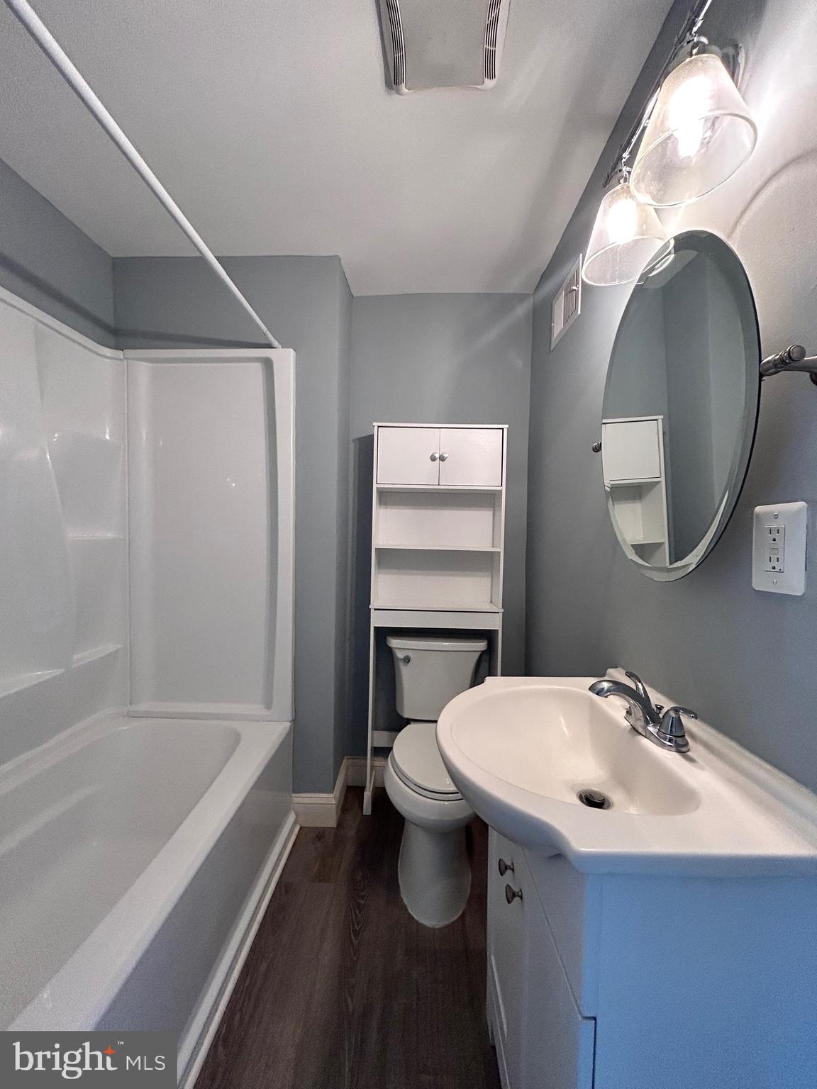 BROOKLYN - Residential