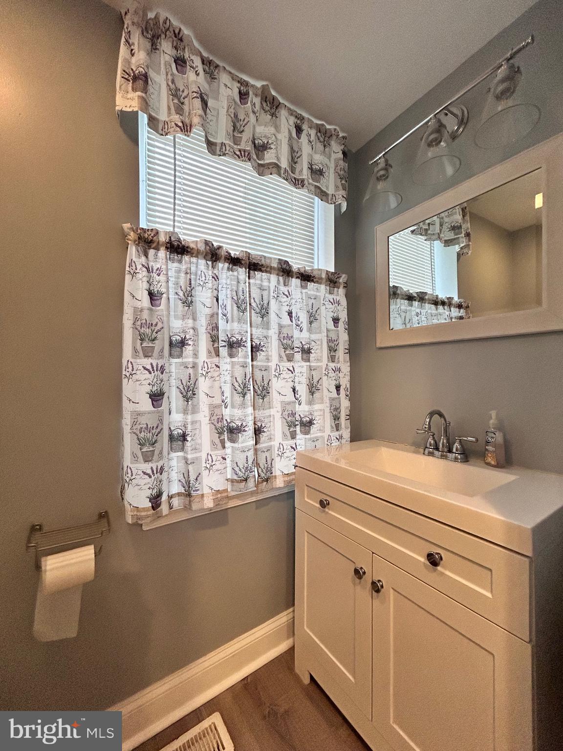 BROOKLYN - Residential