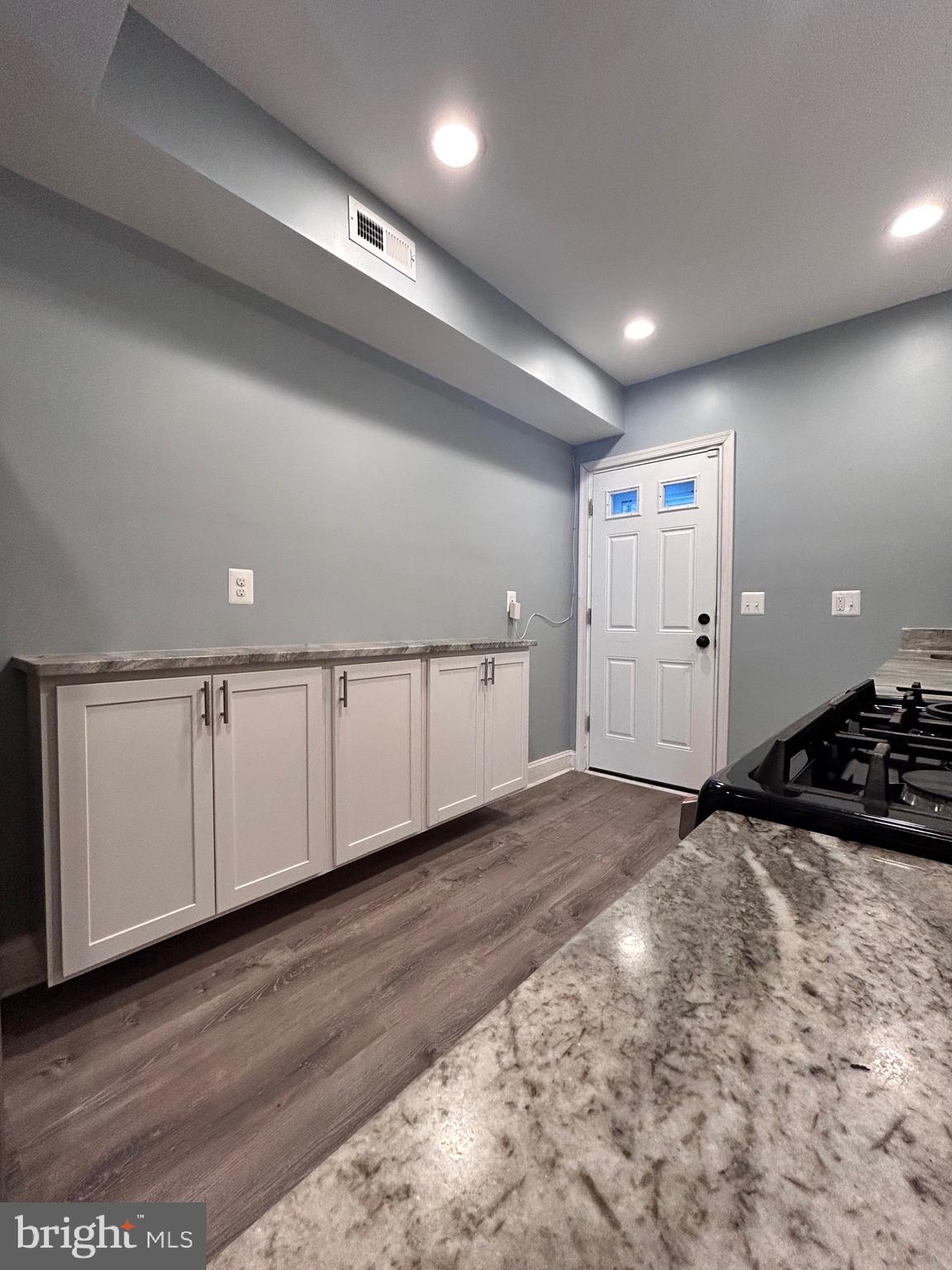 BROOKLYN - Residential