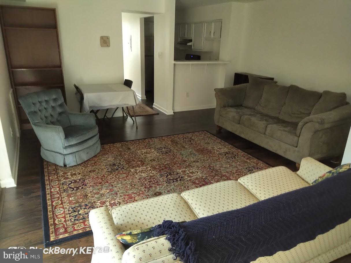 2634 BOWEN ROAD SE 202