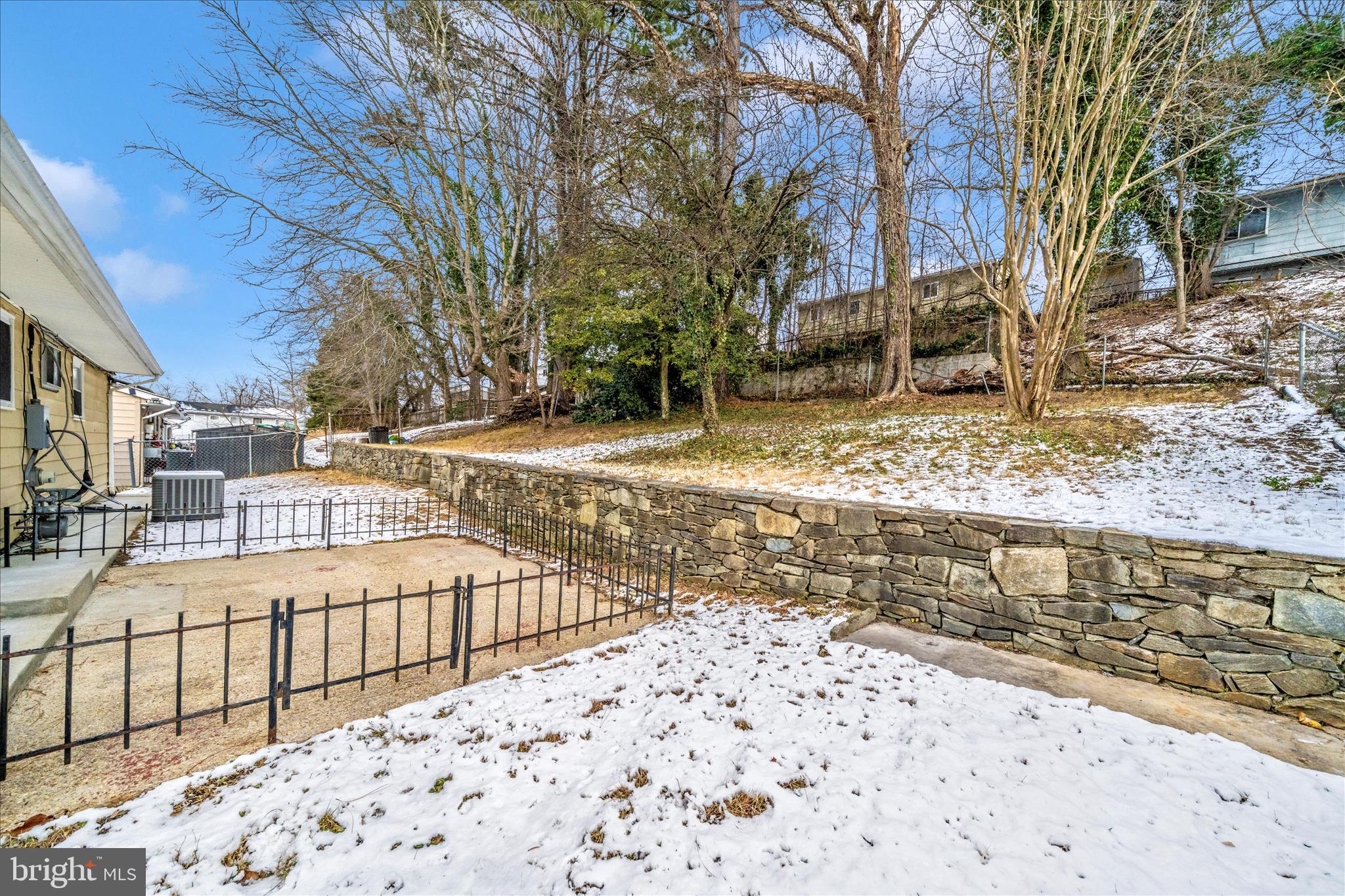 SKYLINE - Residential