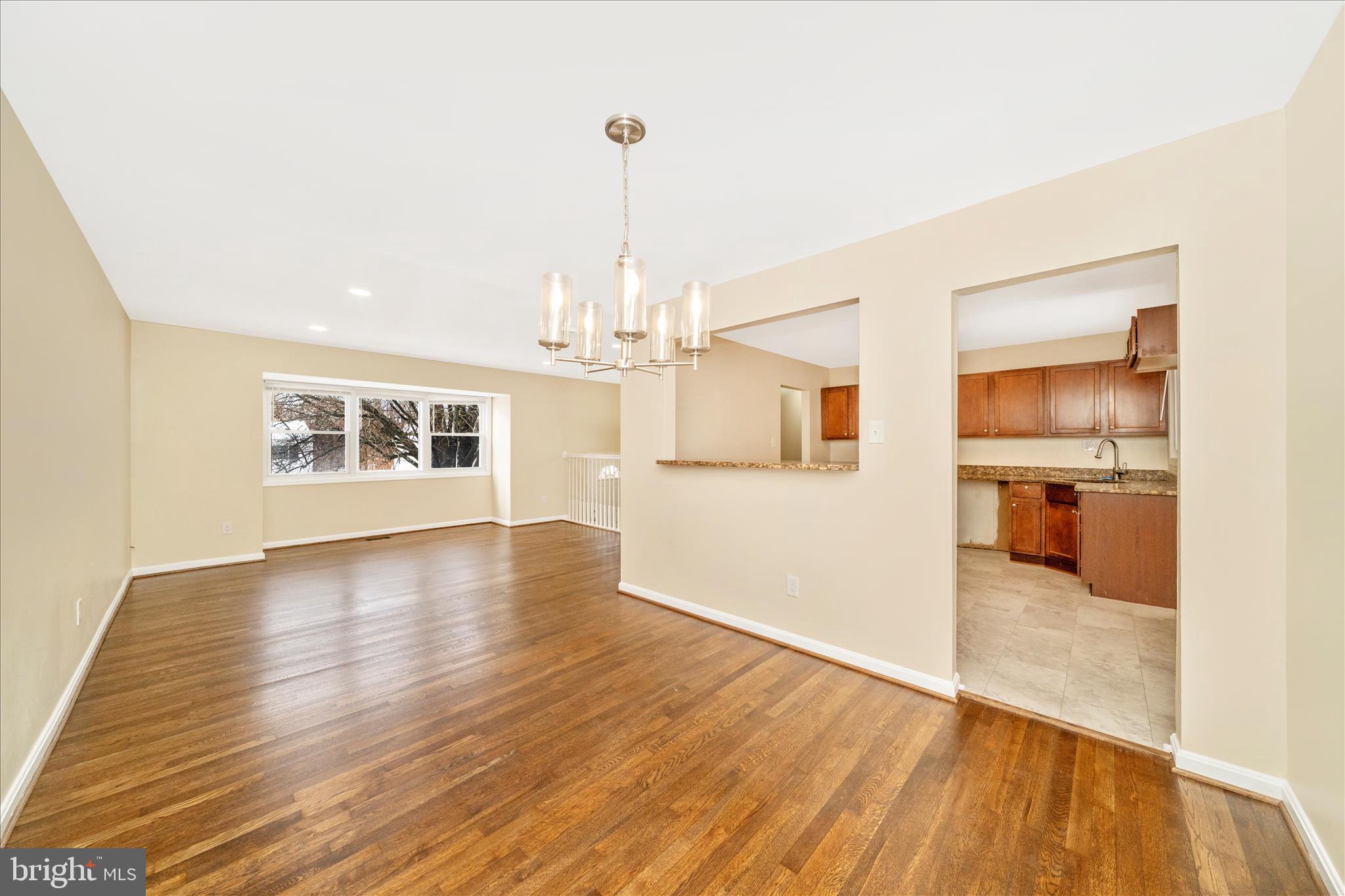 SKYLINE - Residential