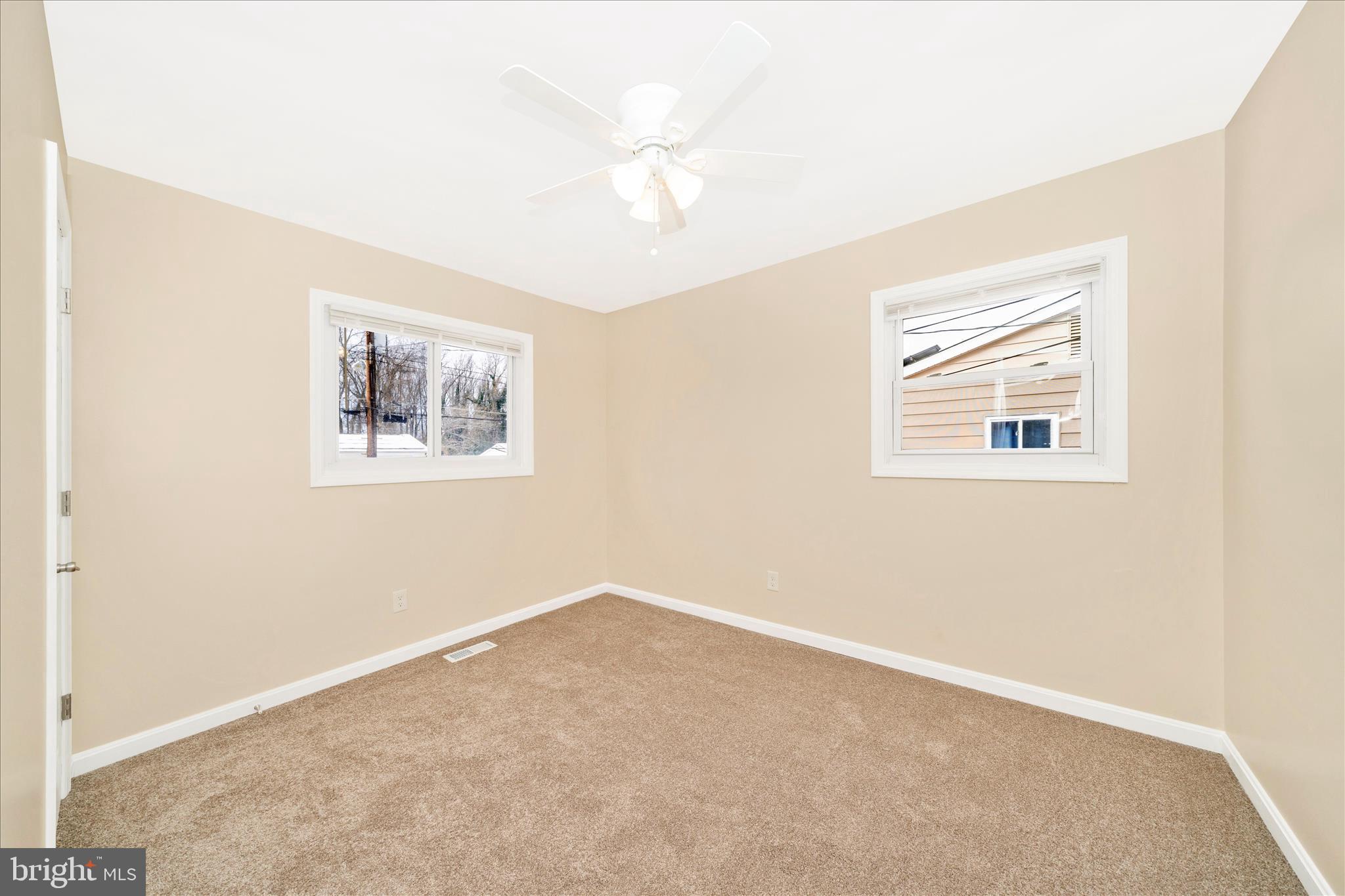 SKYLINE - Residential