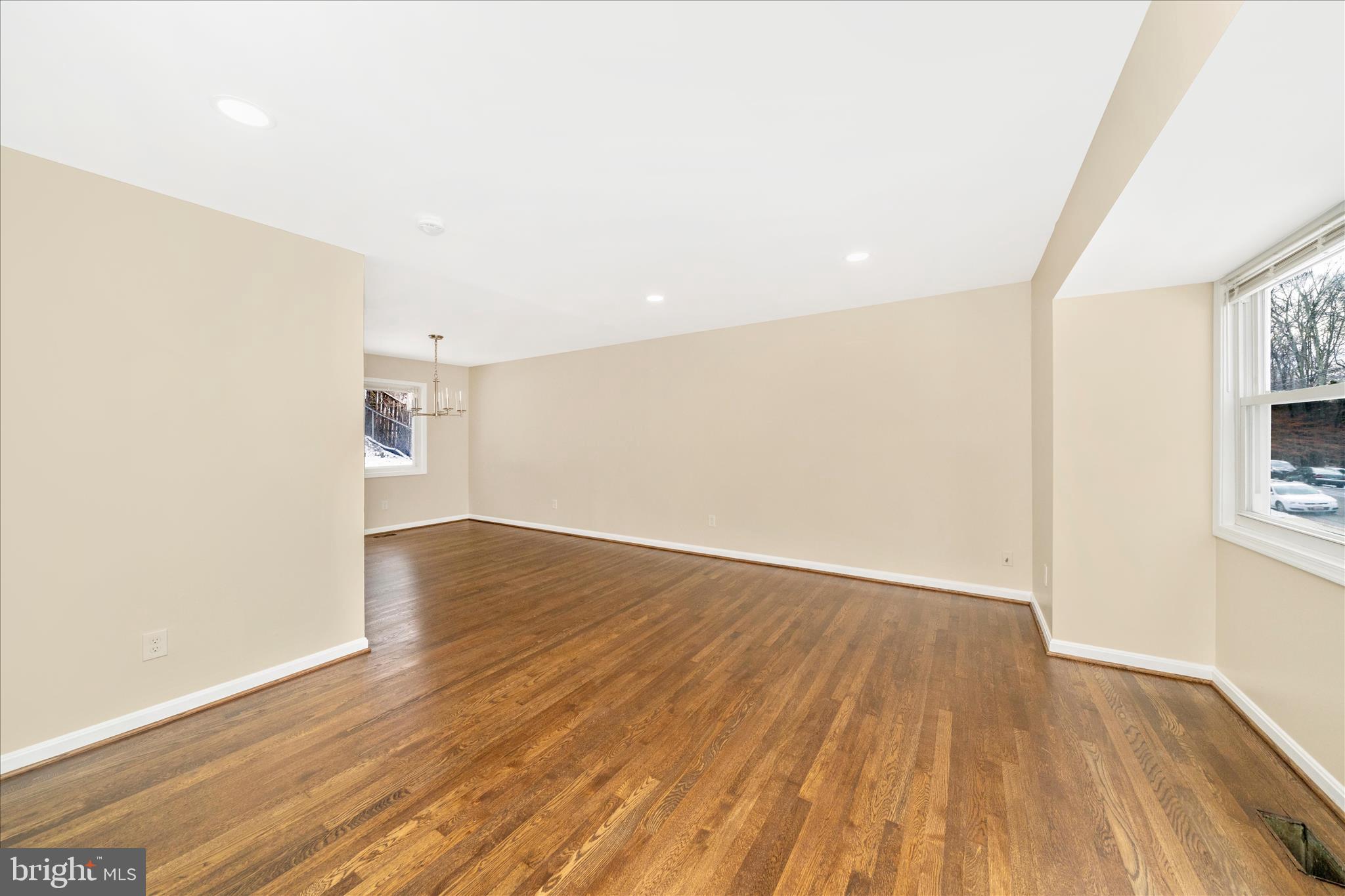 SKYLINE - Residential