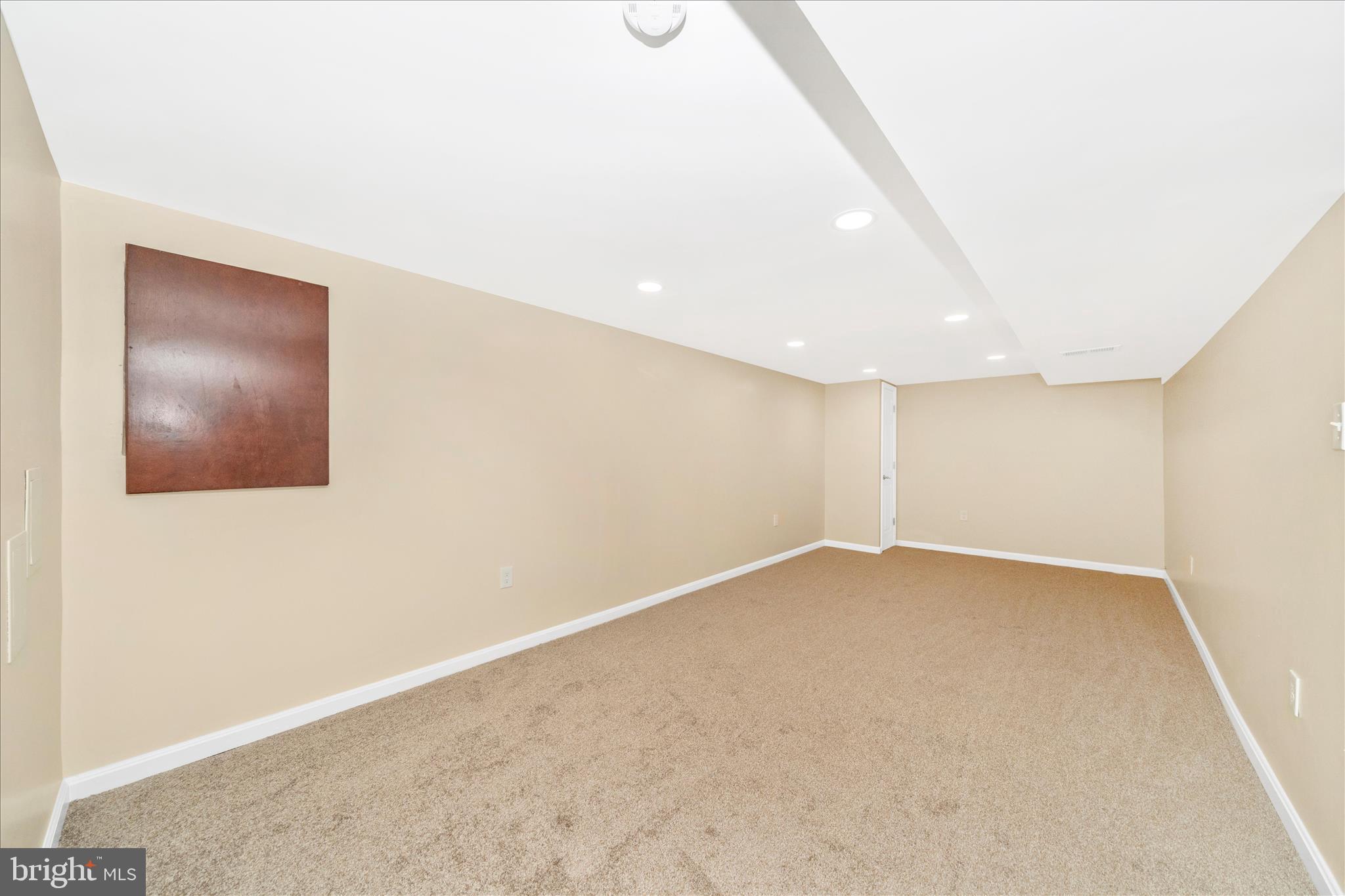 SKYLINE - Residential