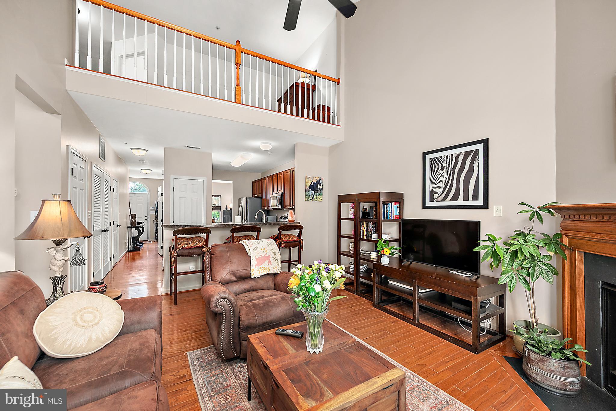 508 SUNLIGHT LANE 2