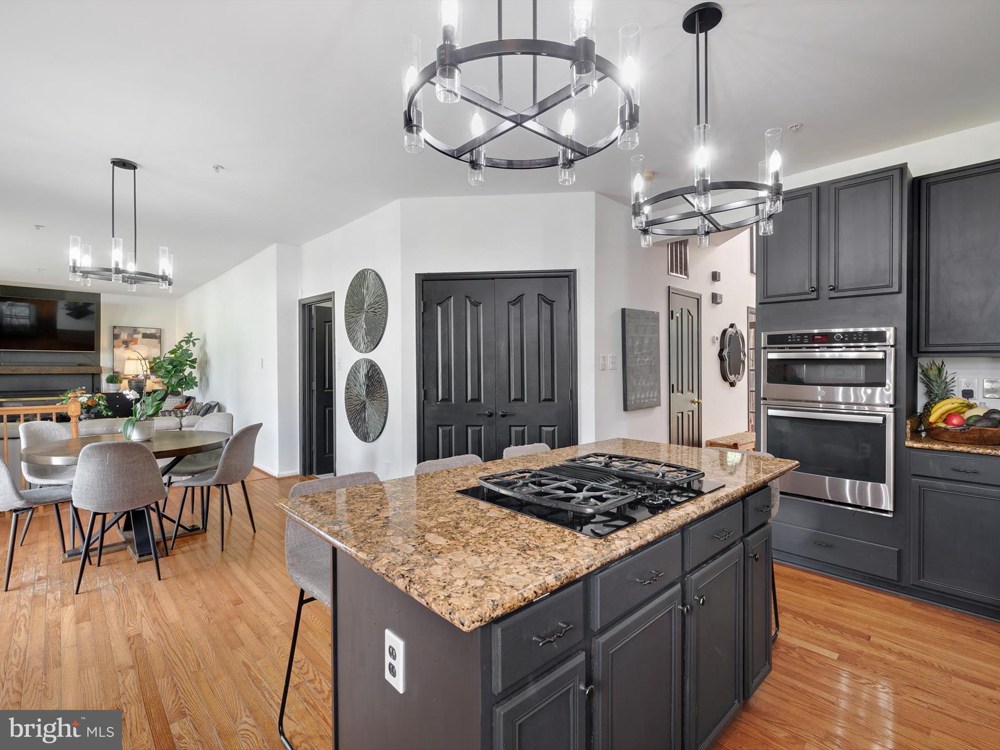 MELWOOD SPRINGS - Residential