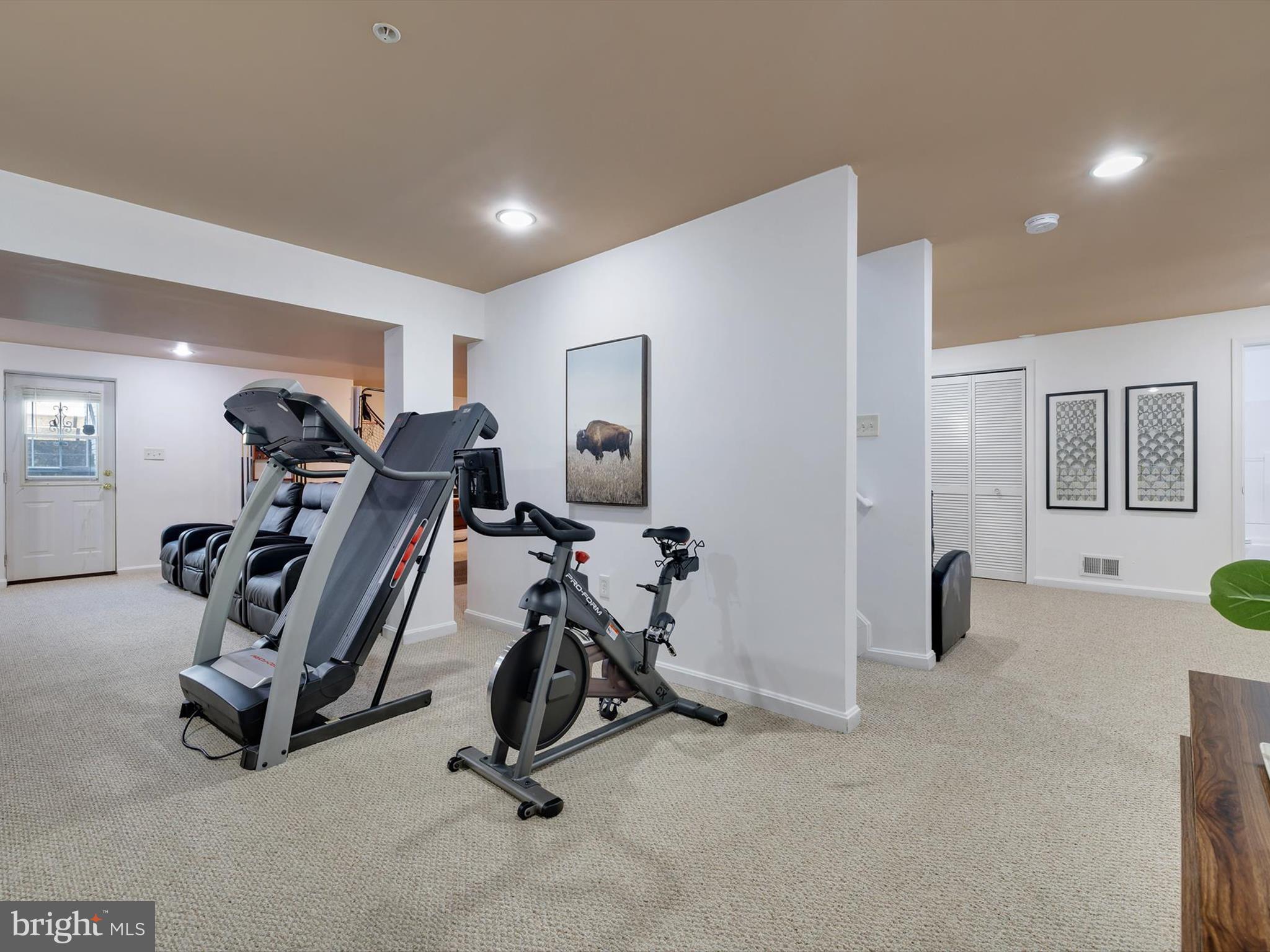 MELWOOD SPRINGS - Residential