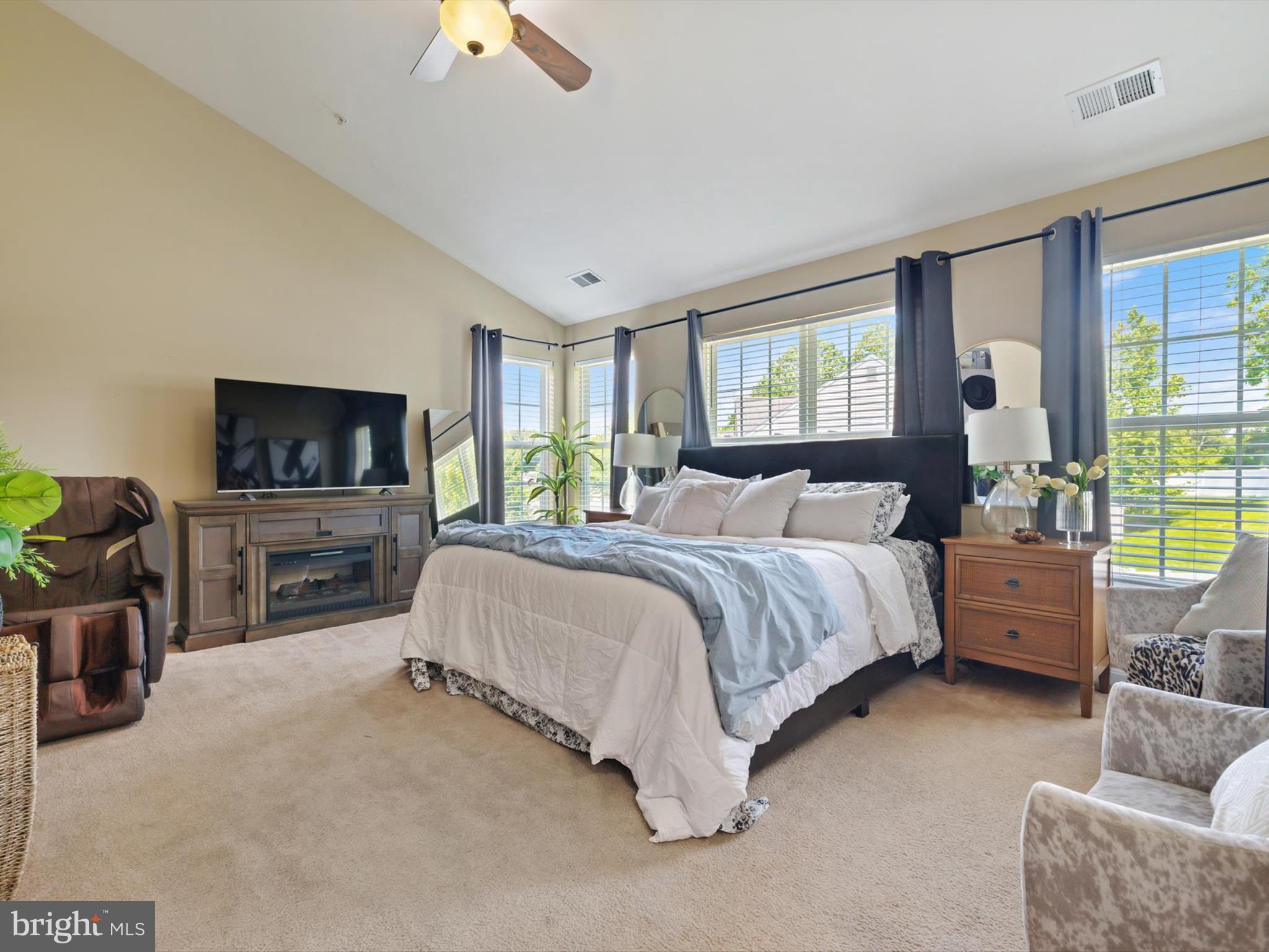 MELWOOD SPRINGS - Residential