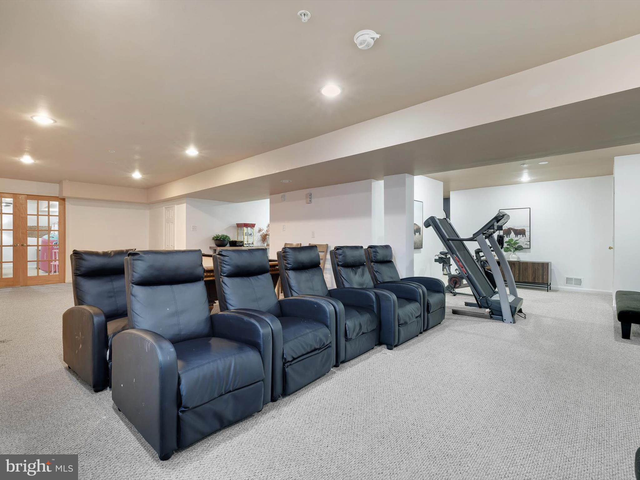 MELWOOD SPRINGS - Residential