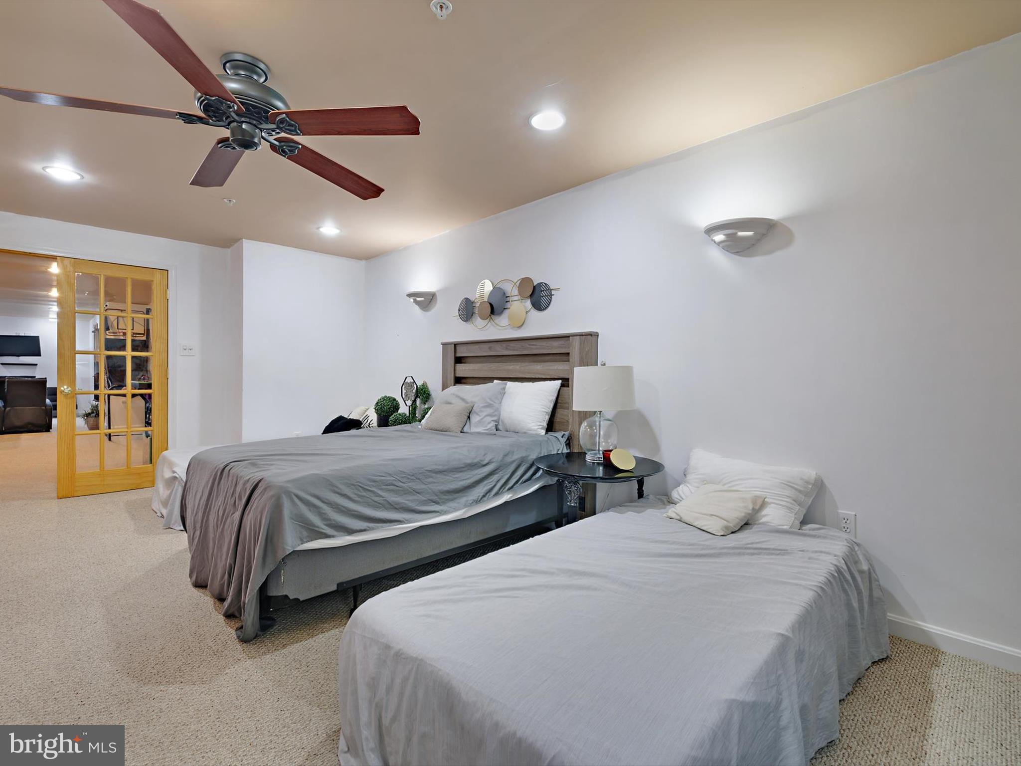 MELWOOD SPRINGS - Residential