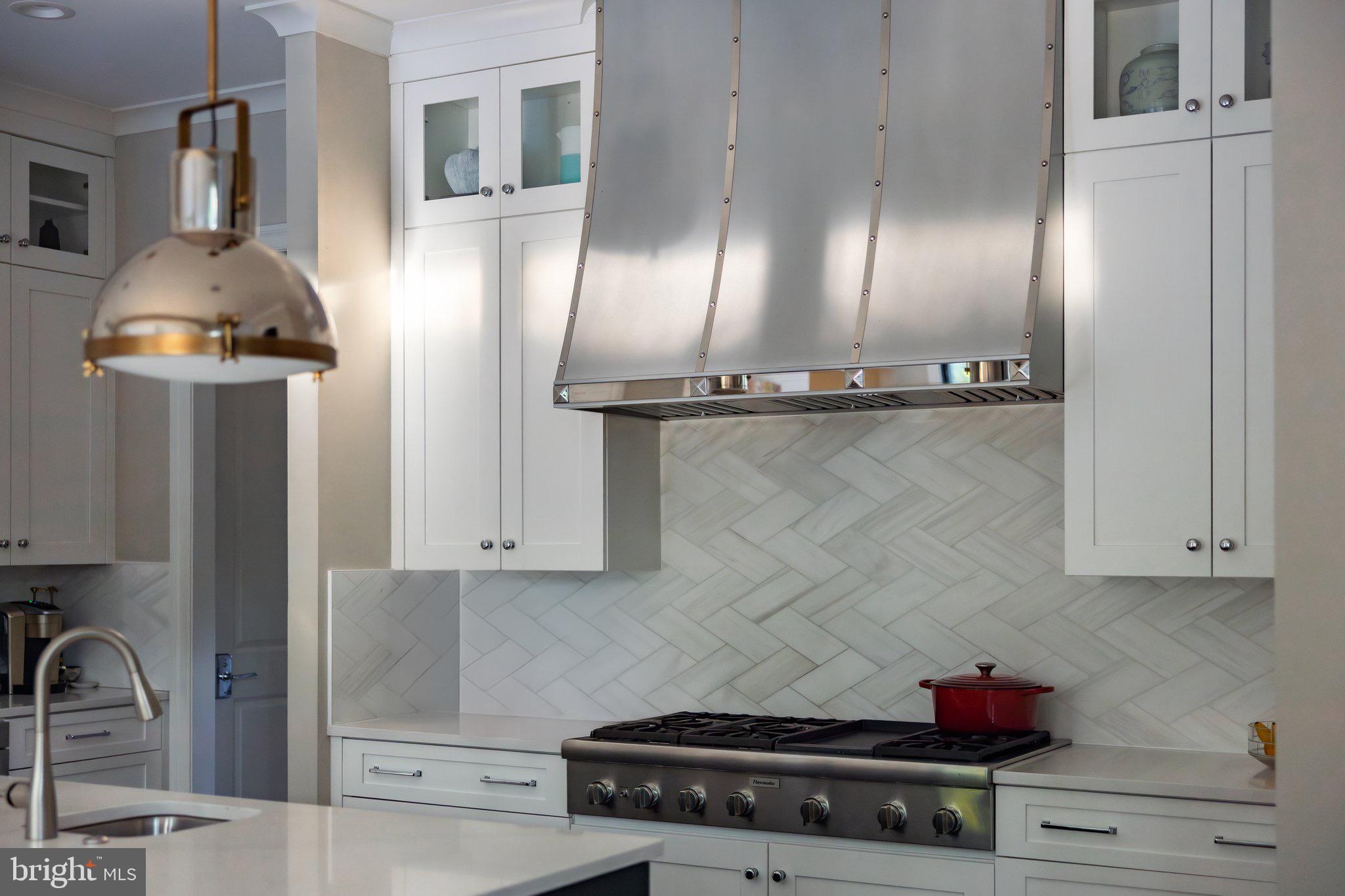 DOLLEY MADISON - Residential