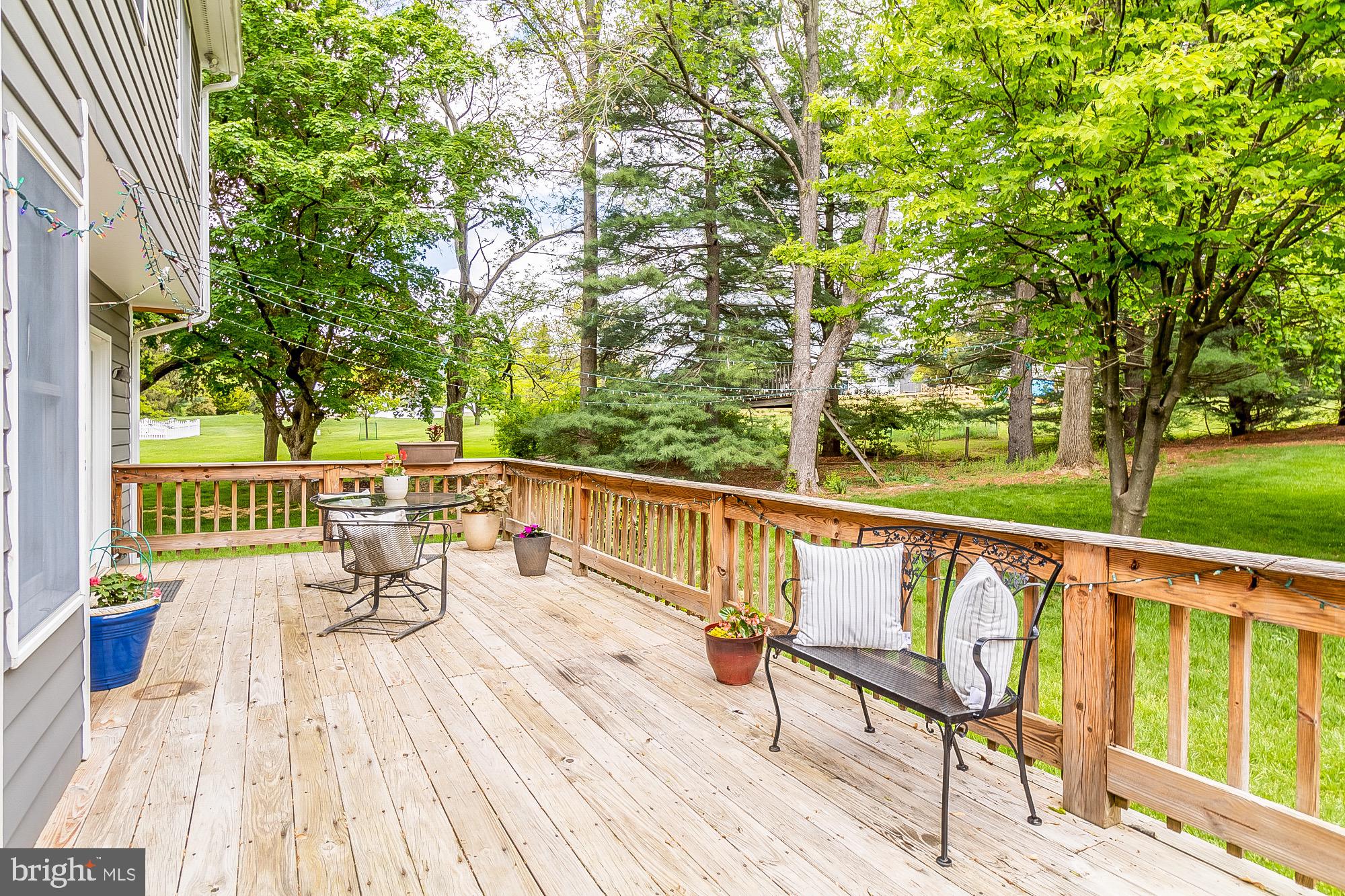 KNAPP MEADOWS - Residential