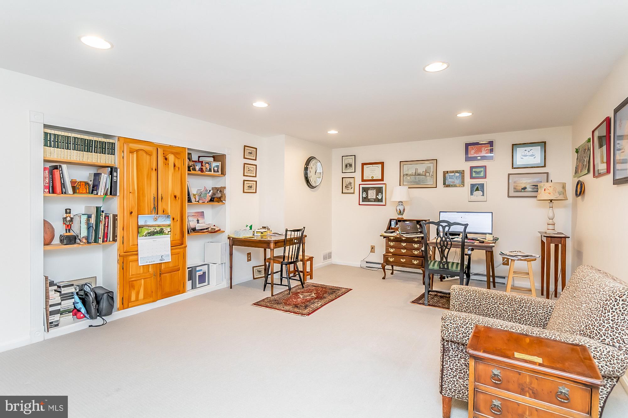 KNAPP MEADOWS - Residential