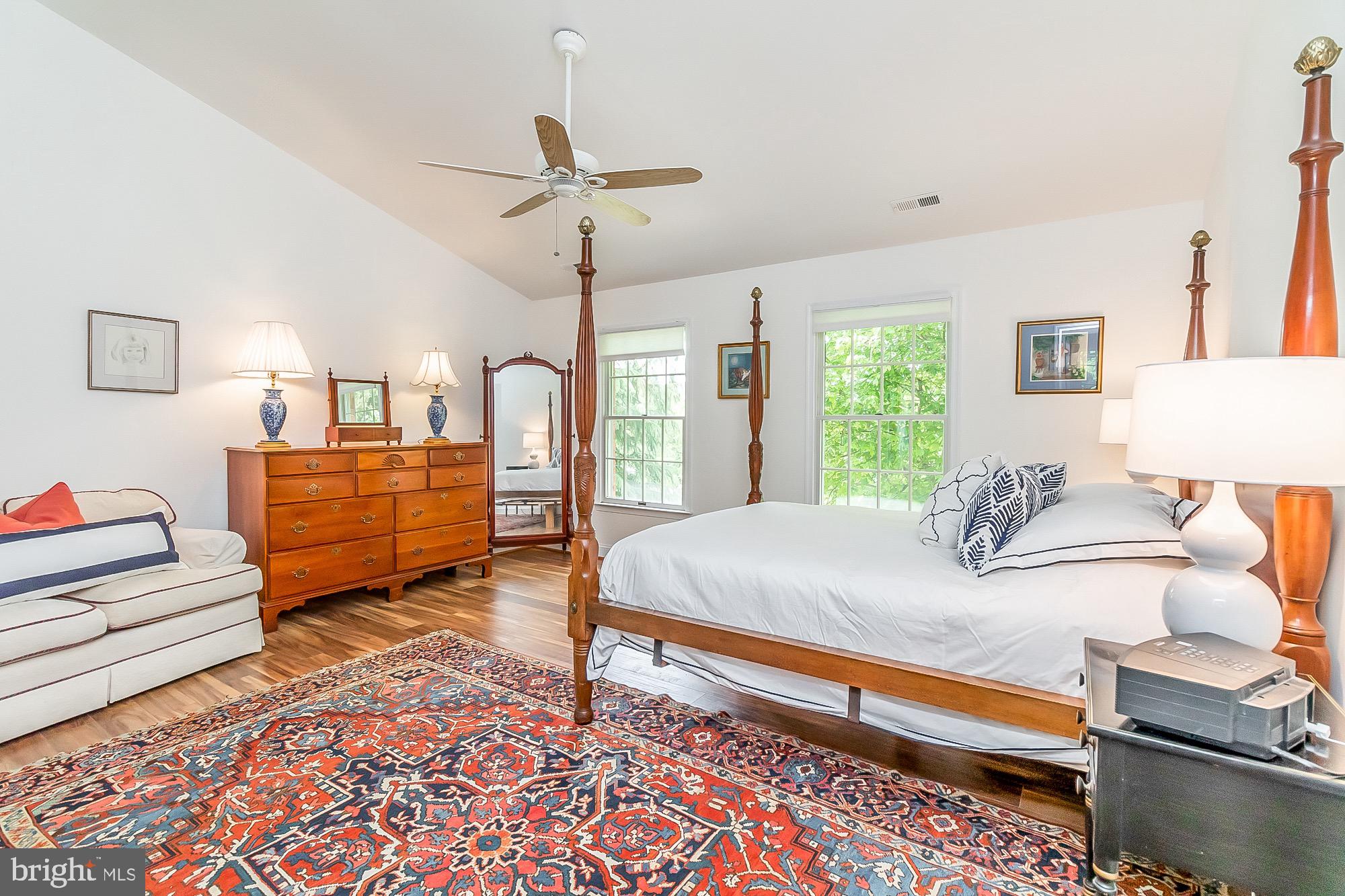 KNAPP MEADOWS - Residential