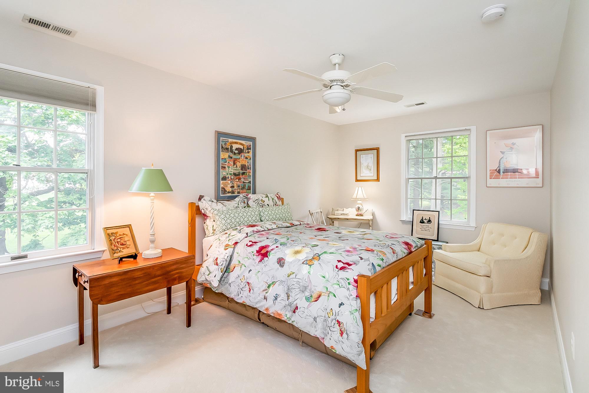 KNAPP MEADOWS - Residential