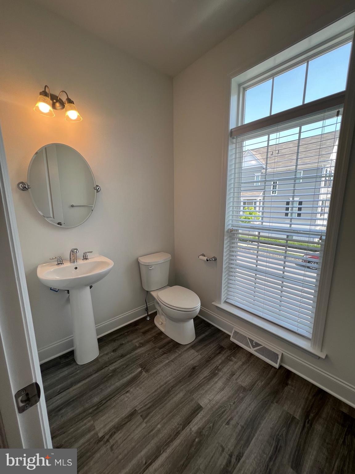 ARCONA - Residential Lease