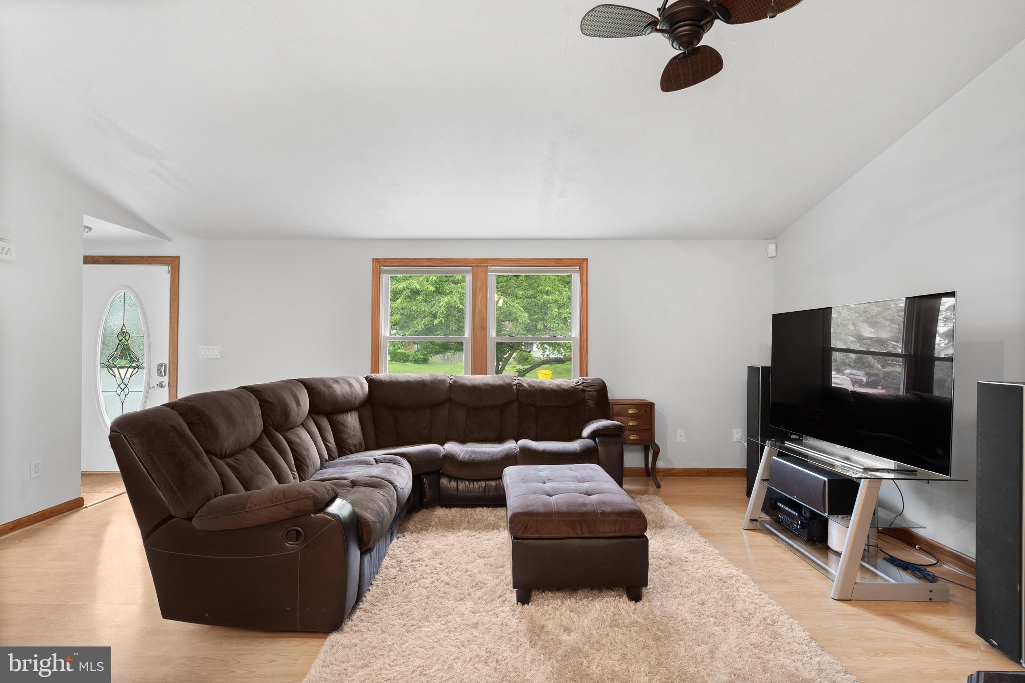 ELMHURST - Residential