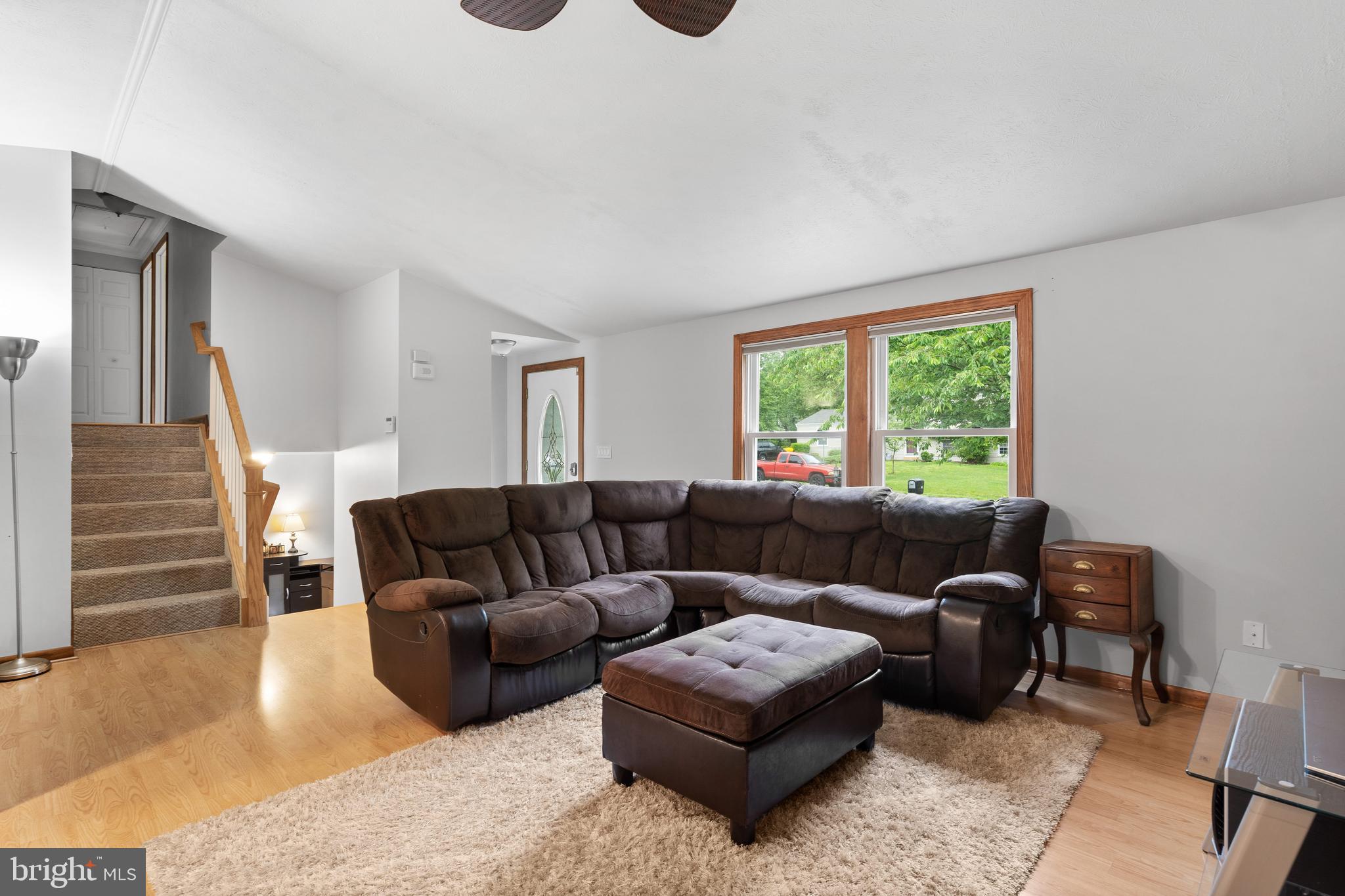 ELMHURST - Residential