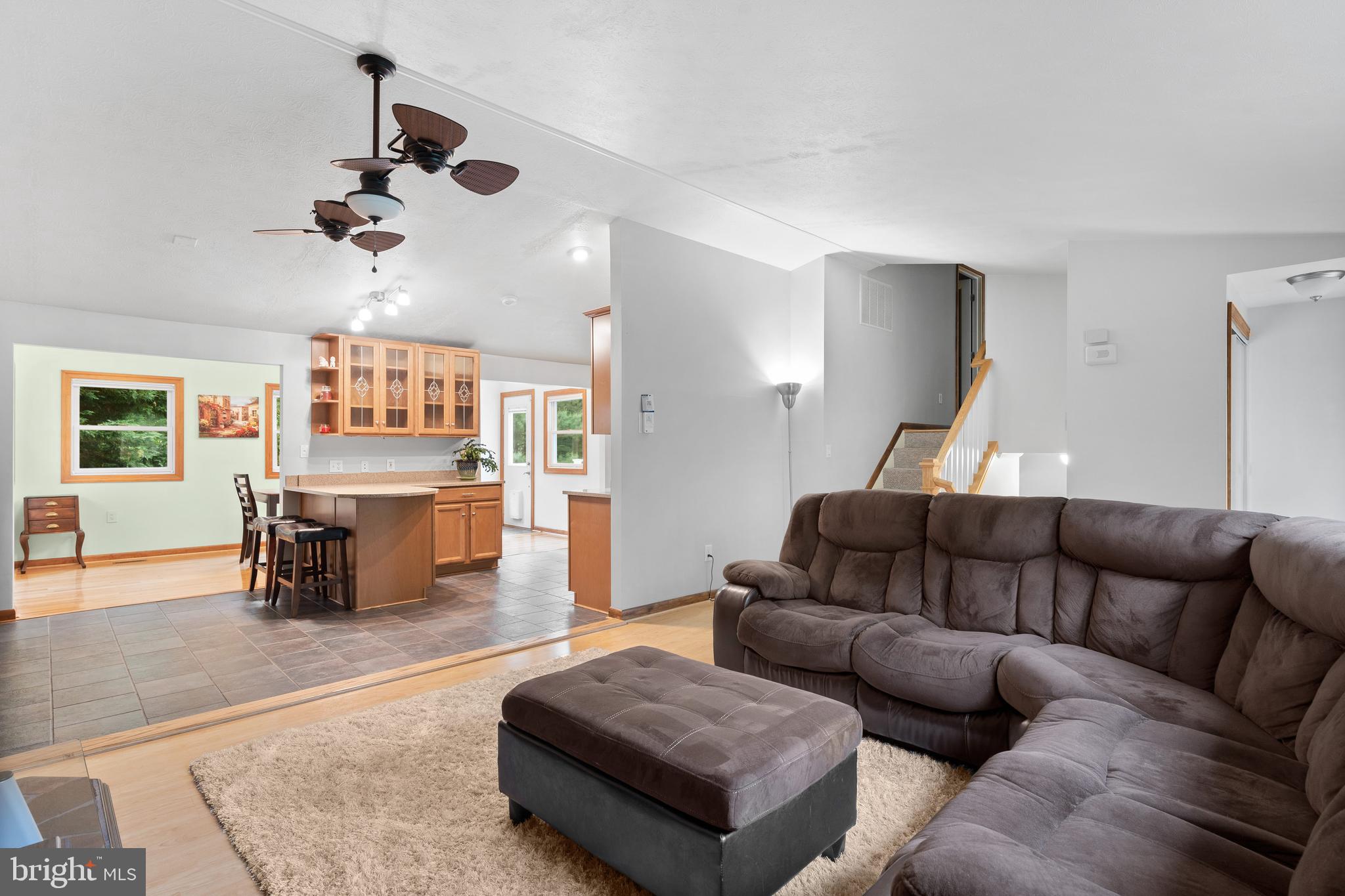 ELMHURST - Residential