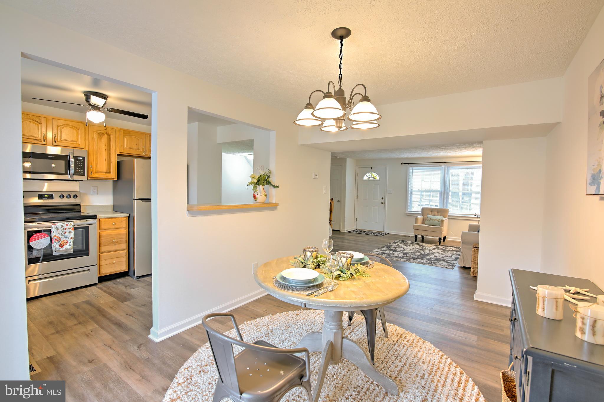 KINGS COURT - Residential