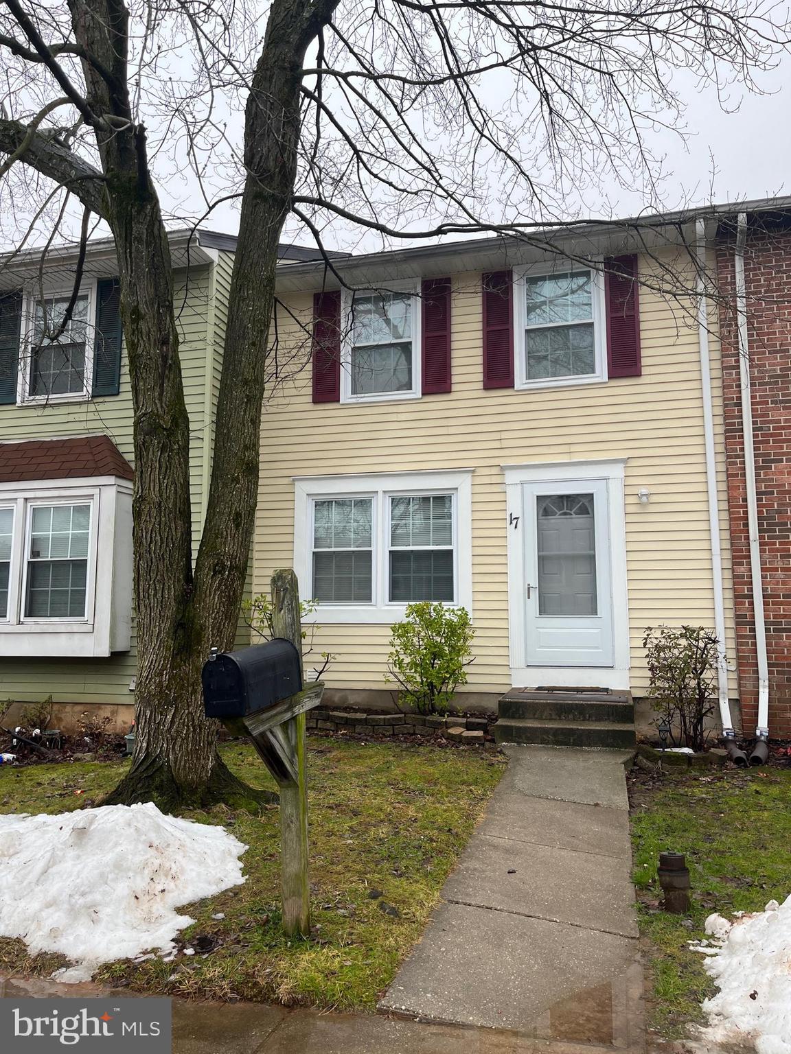 KINGS COURT - Residential