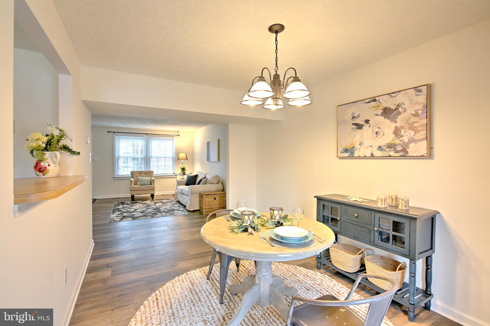 KINGS COURT - Residential