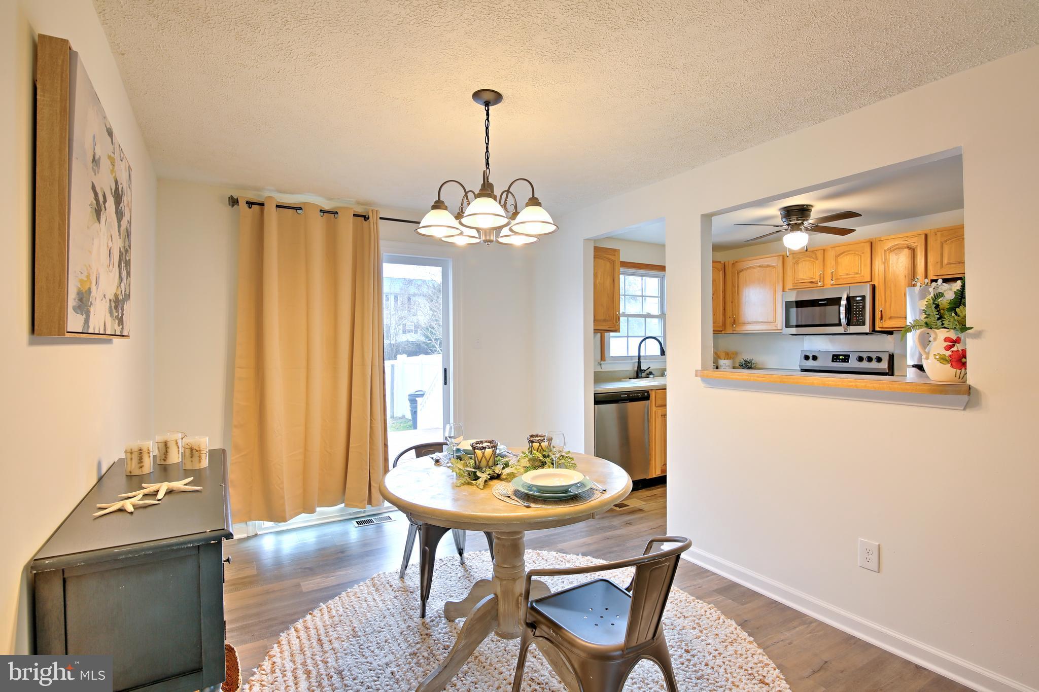 KINGS COURT - Residential