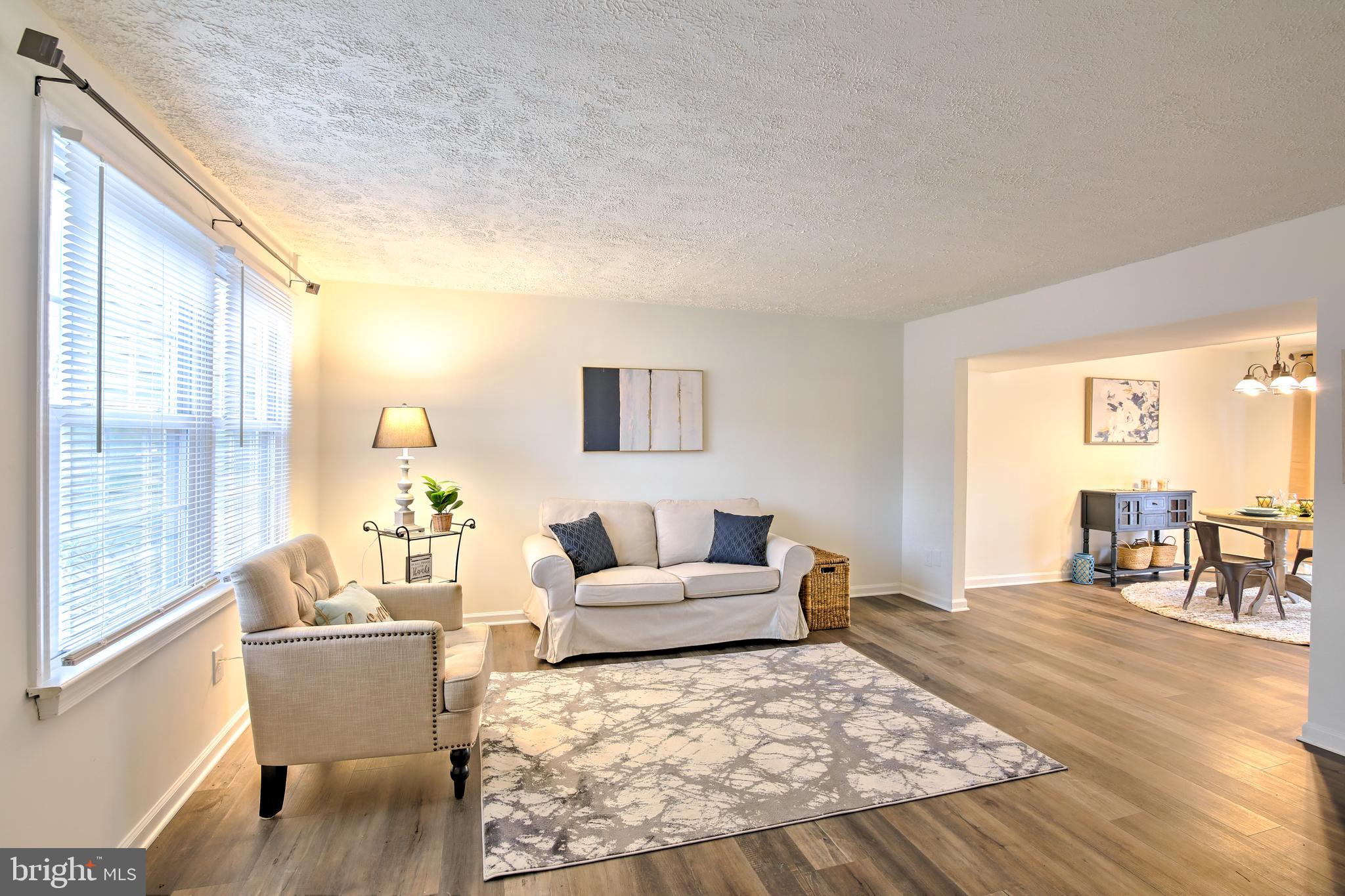 KINGS COURT - Residential