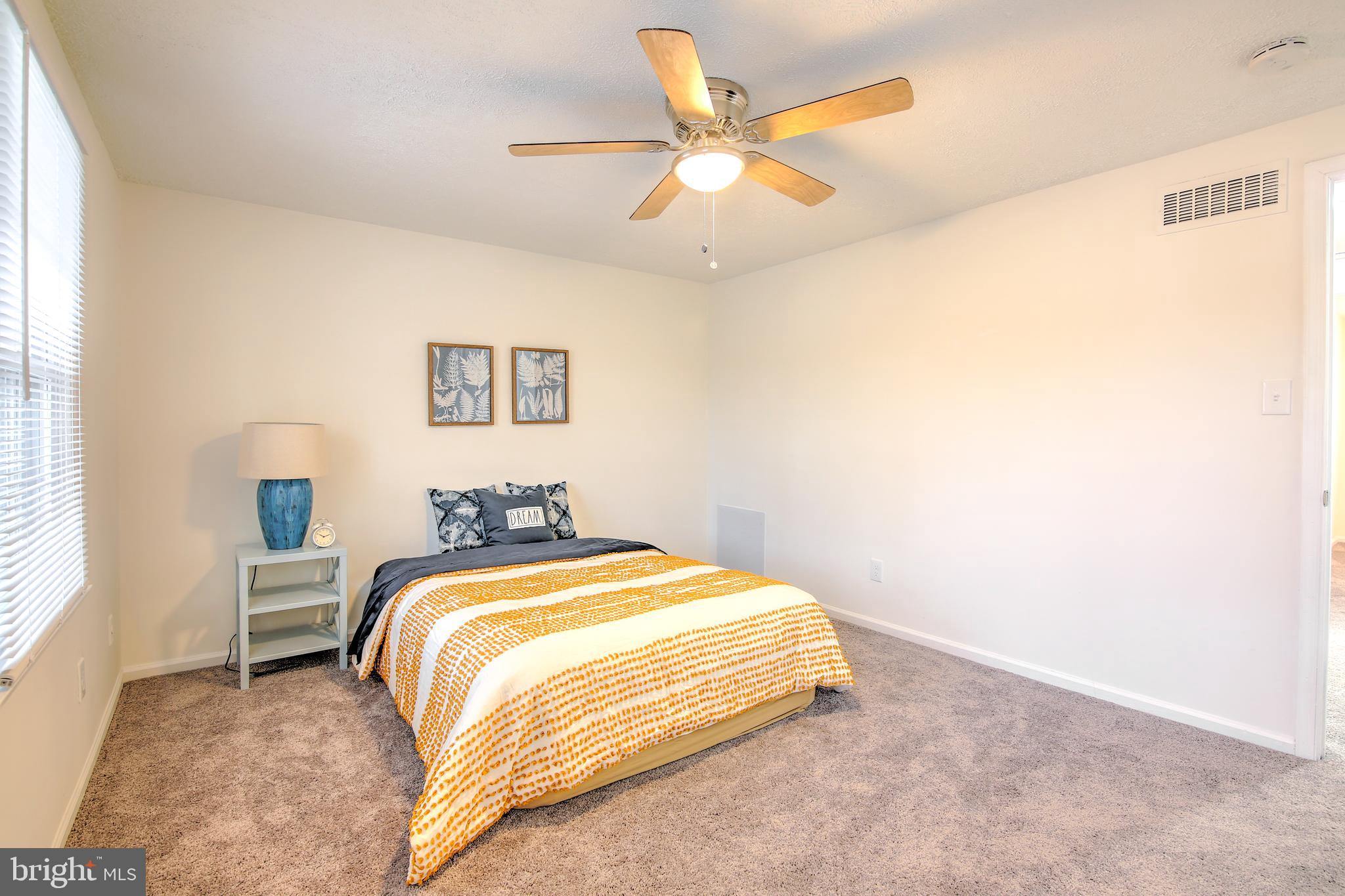 KINGS COURT - Residential