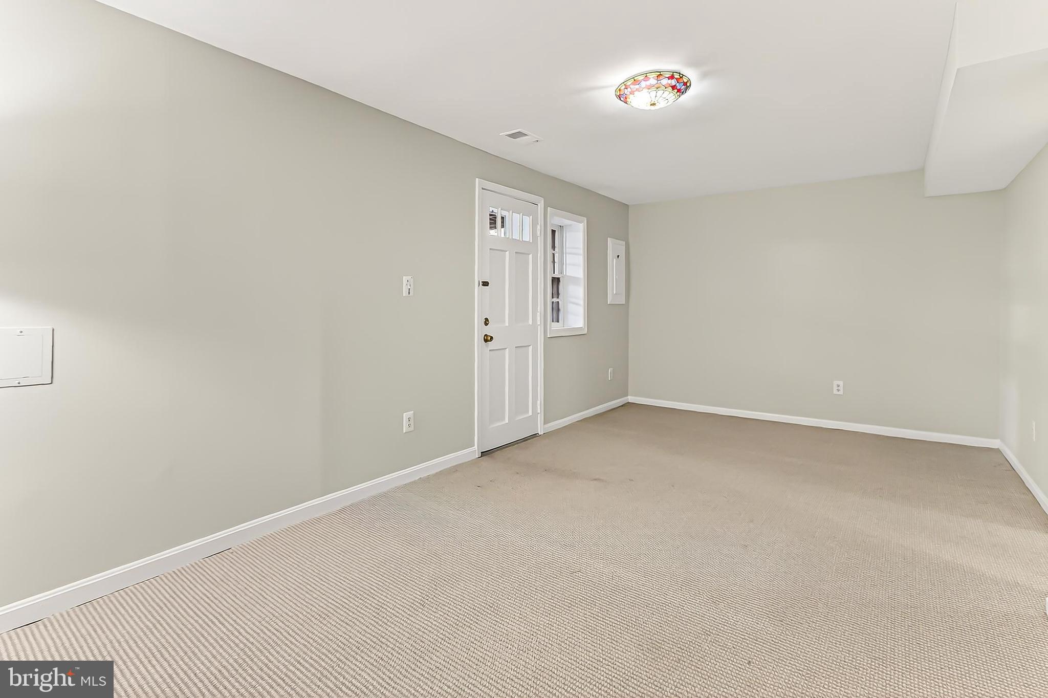 HUNTING CREEK - Residential