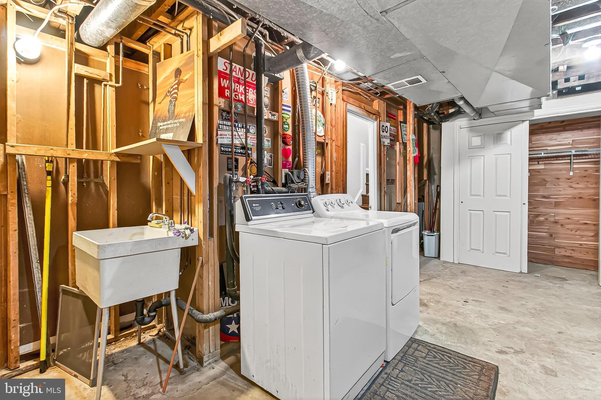 HUNTING CREEK - Residential