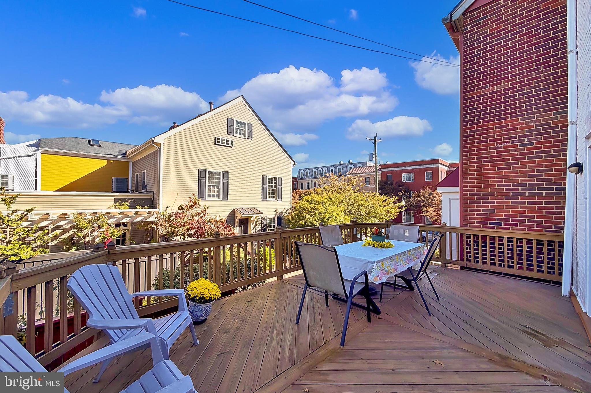 HUNTING CREEK - Residential