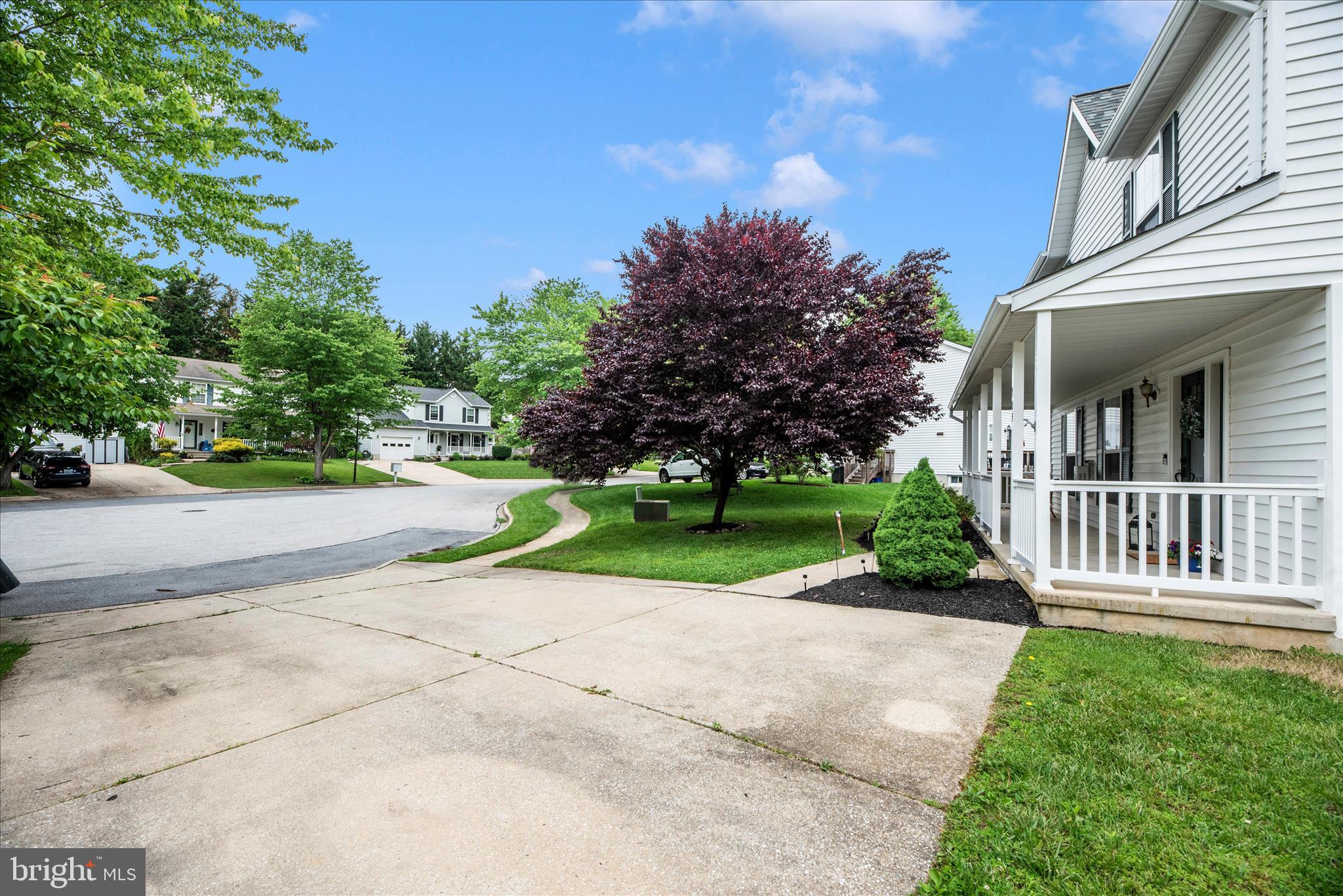 ROBERTS FIELD - Residential